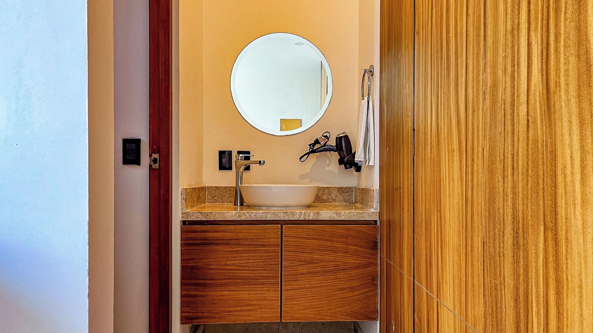 Double Deluxe Queen Bed