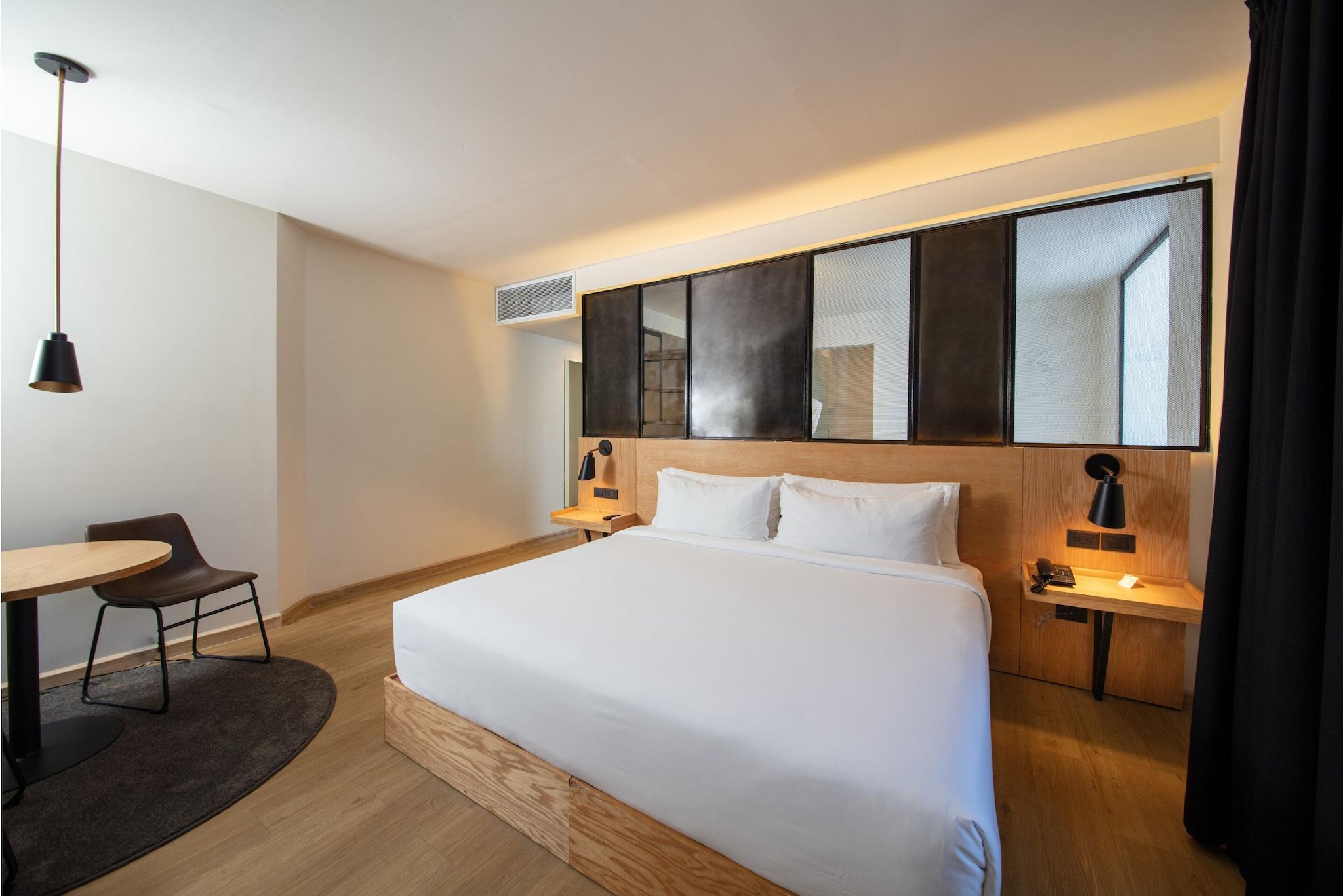 Double King Size Bed