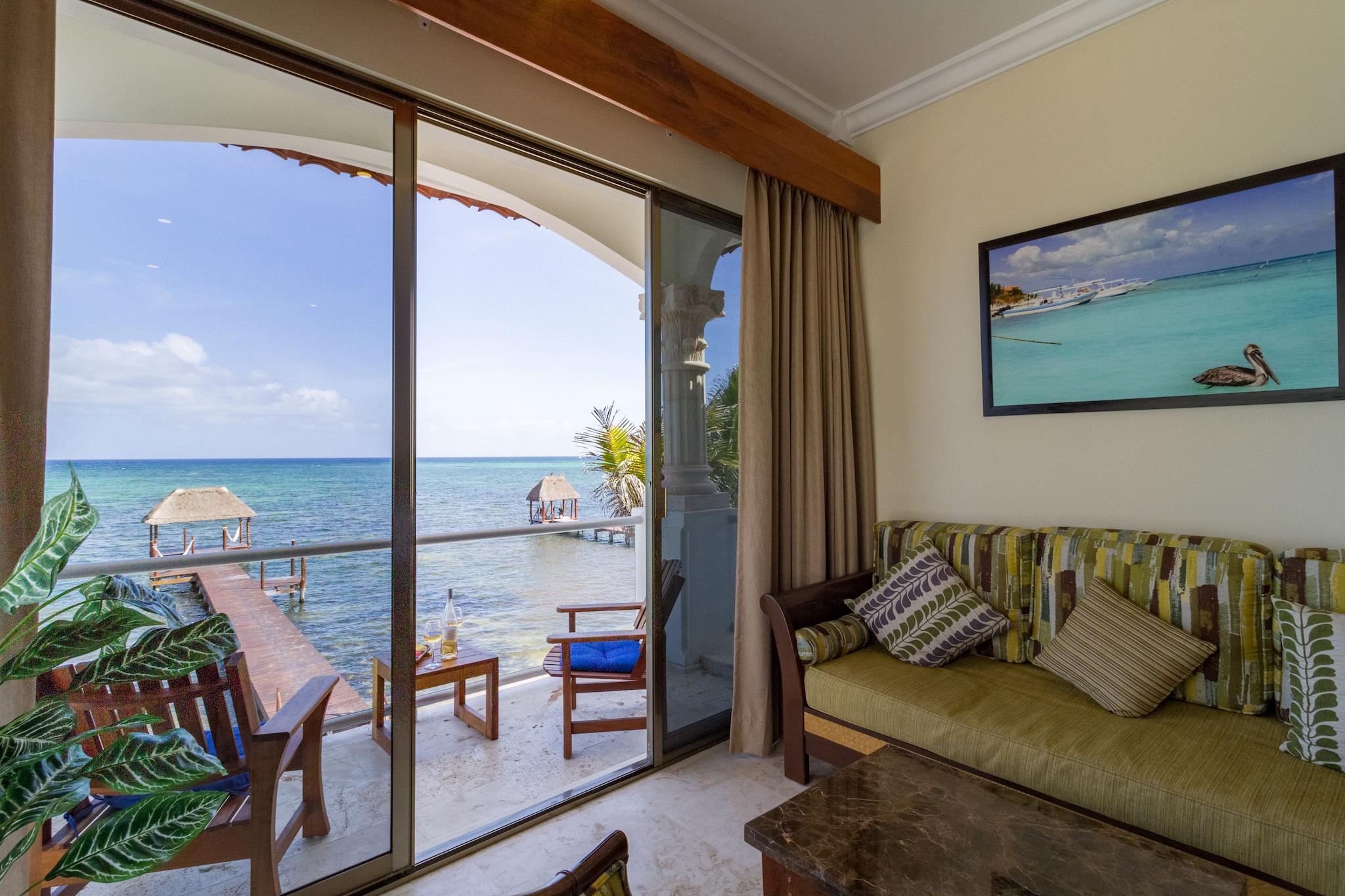Suite Deluxe Ocean Front with Terrace