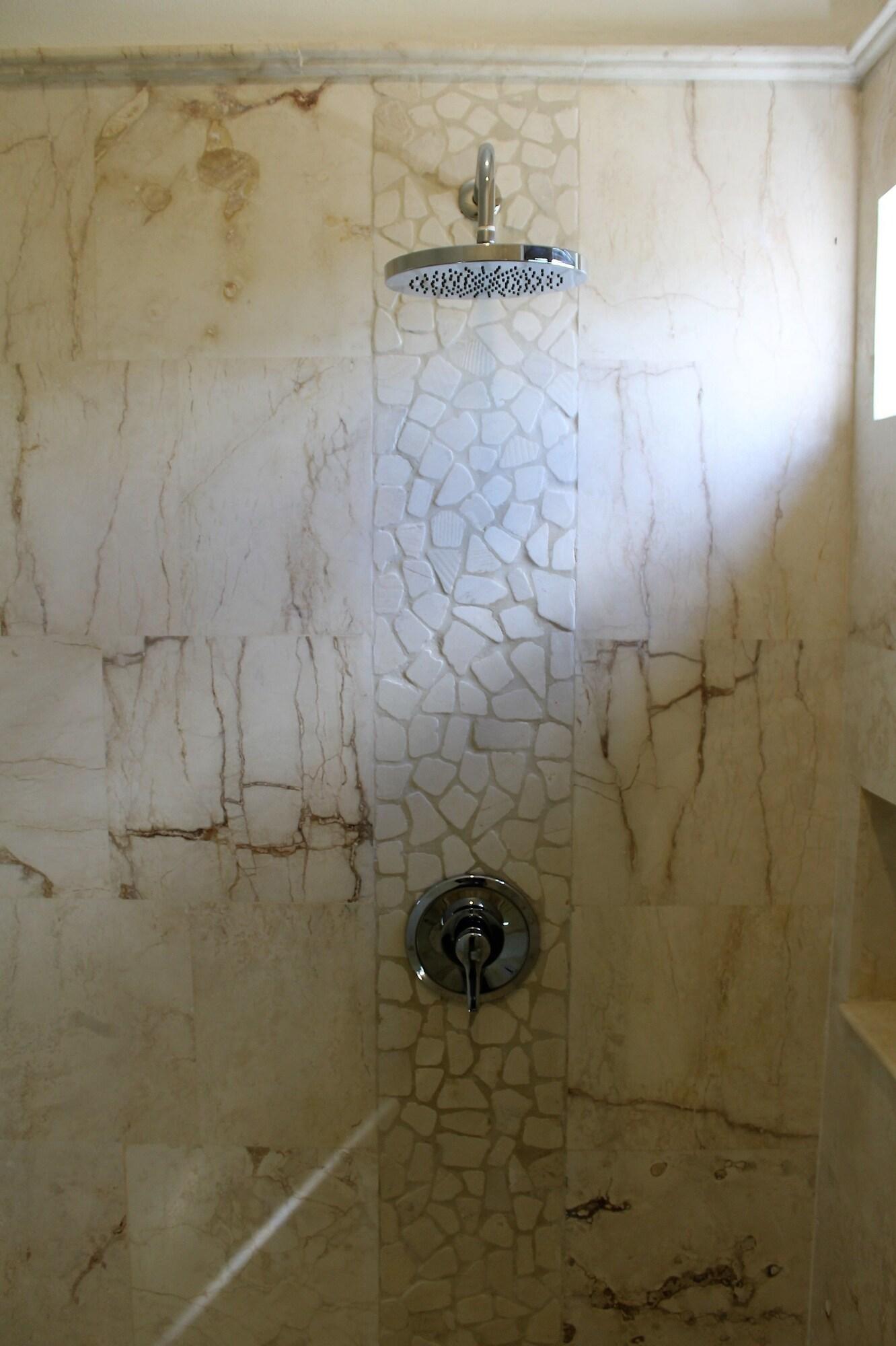 Suite Deluxe with Views