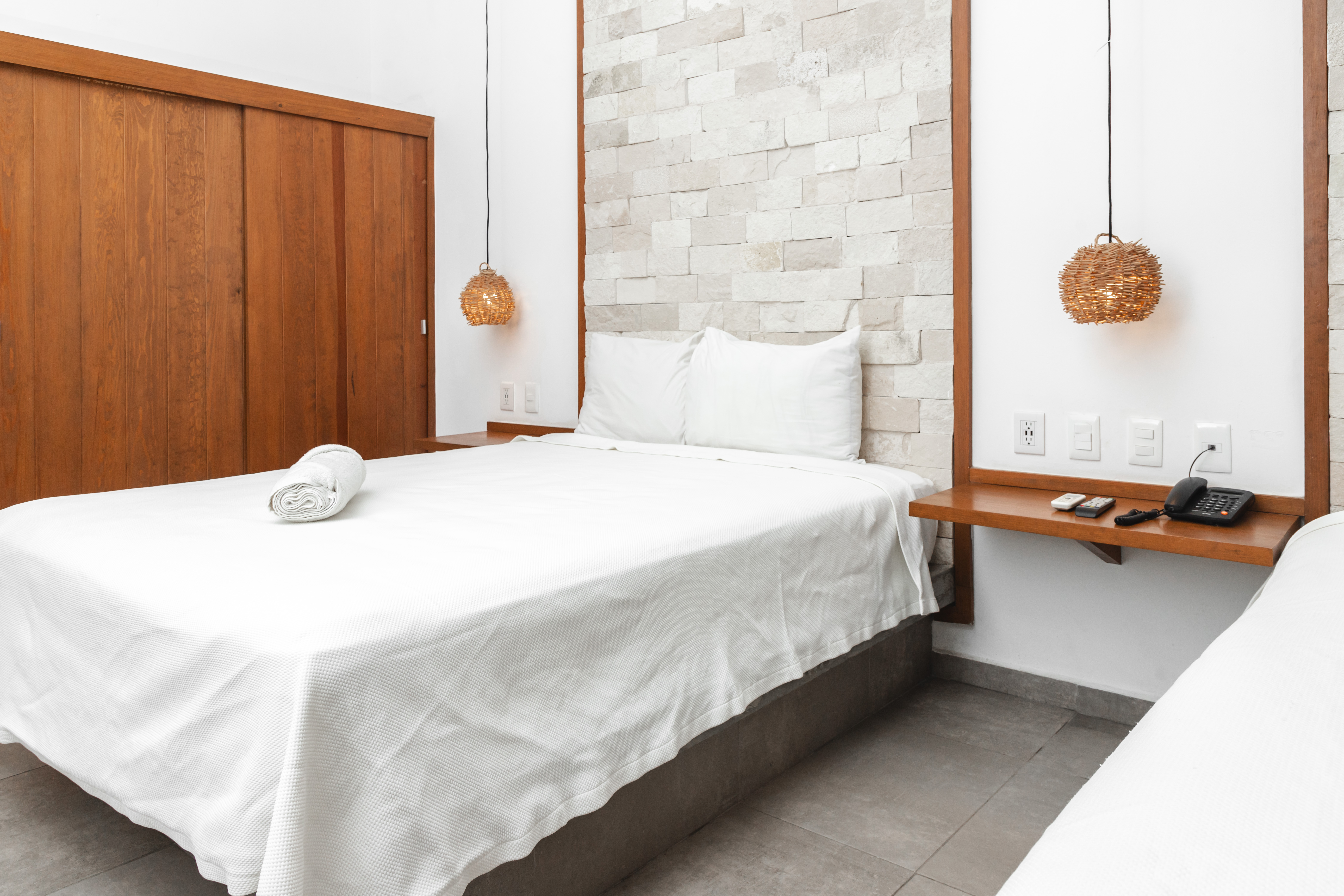 Double or Twin Queen Size Bed