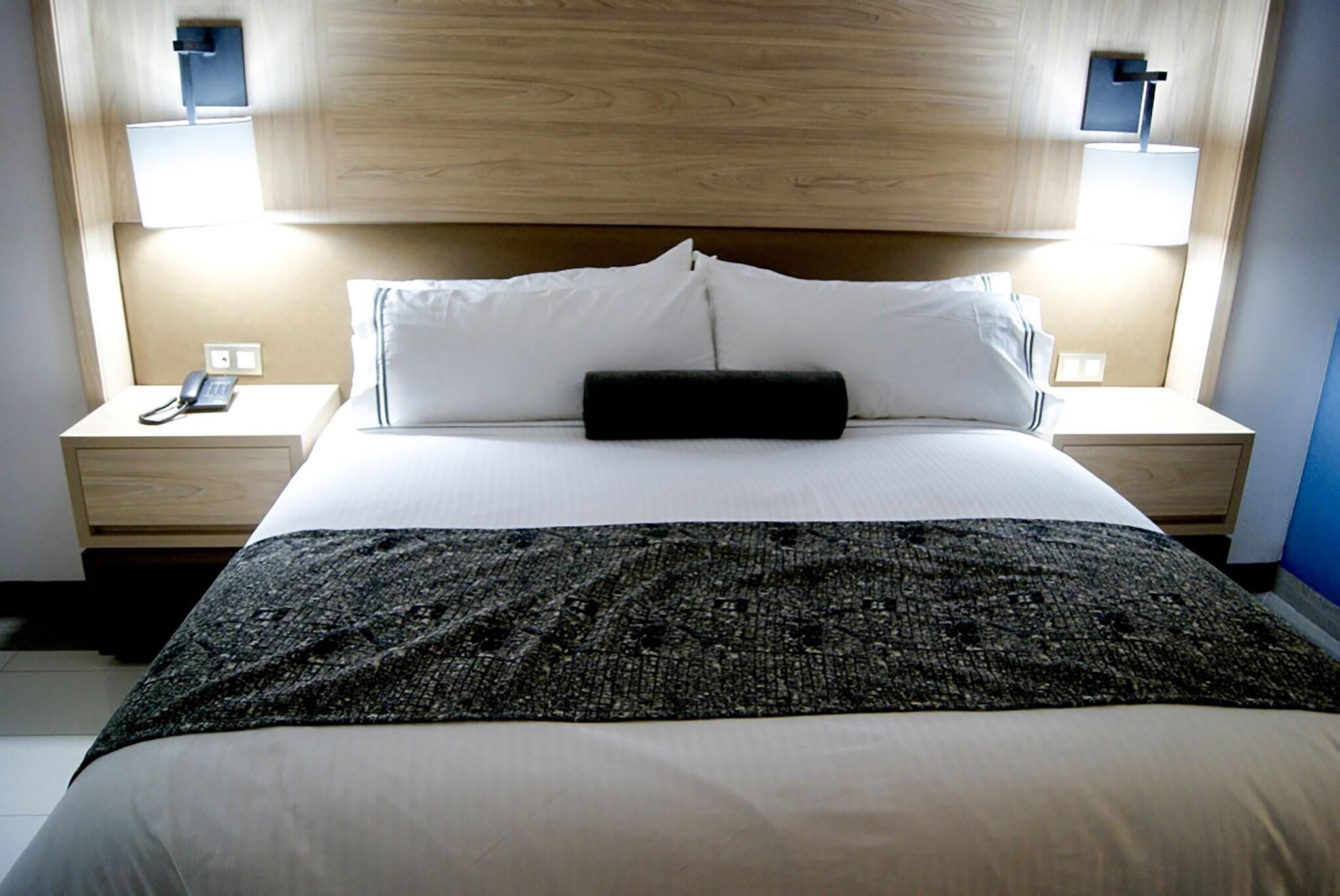 Double King Size Bed