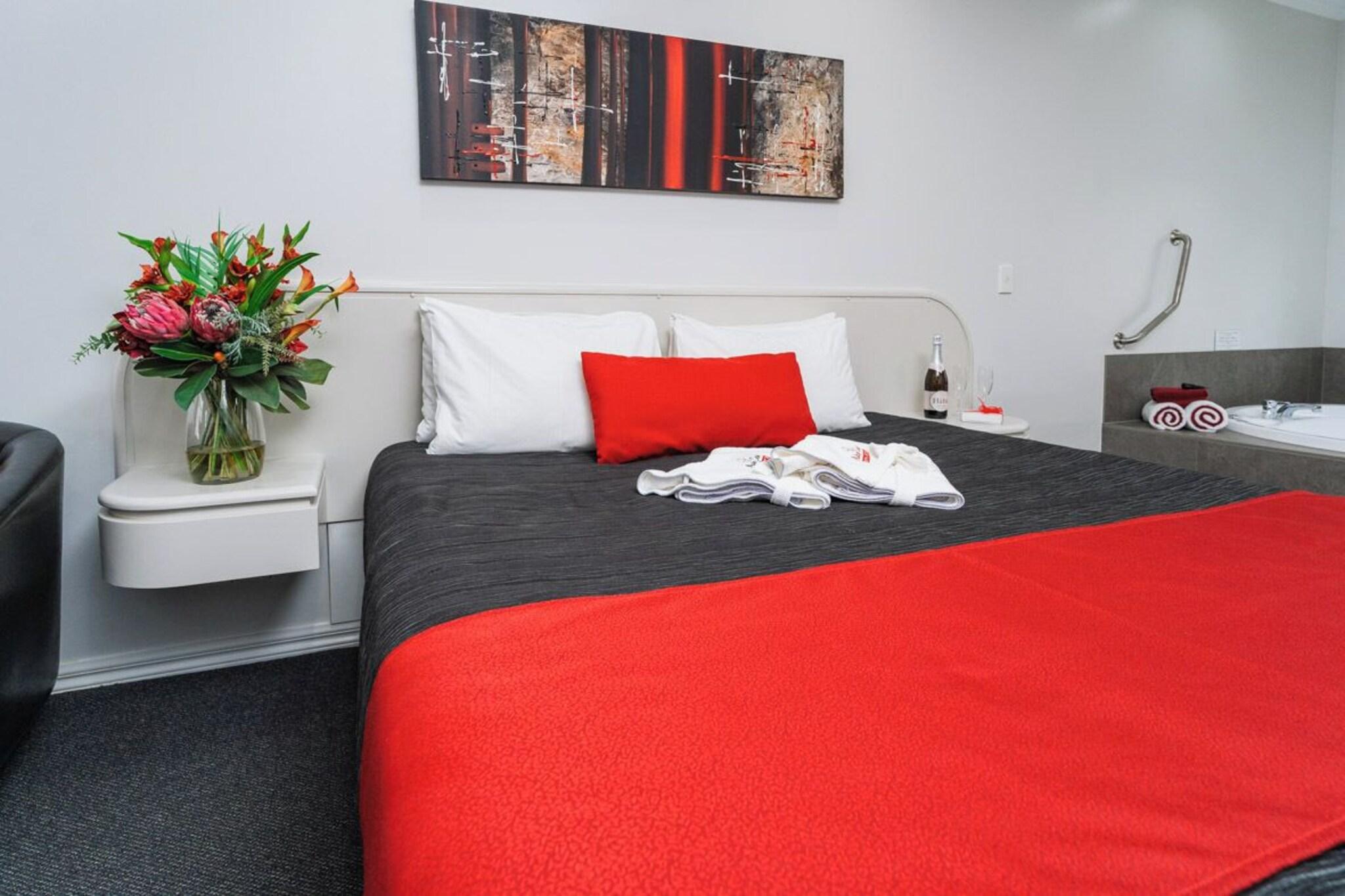 Studio King Size Bed