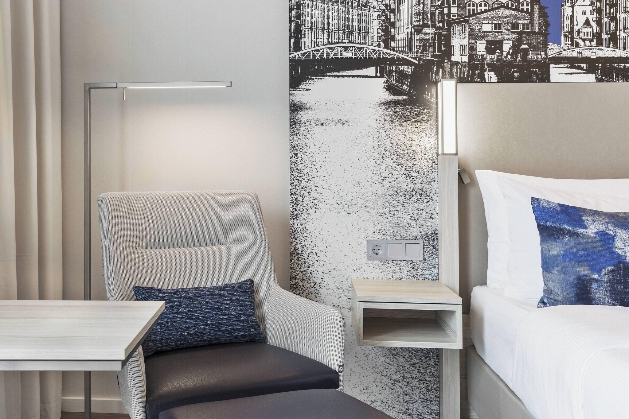 Double Superior King Bed