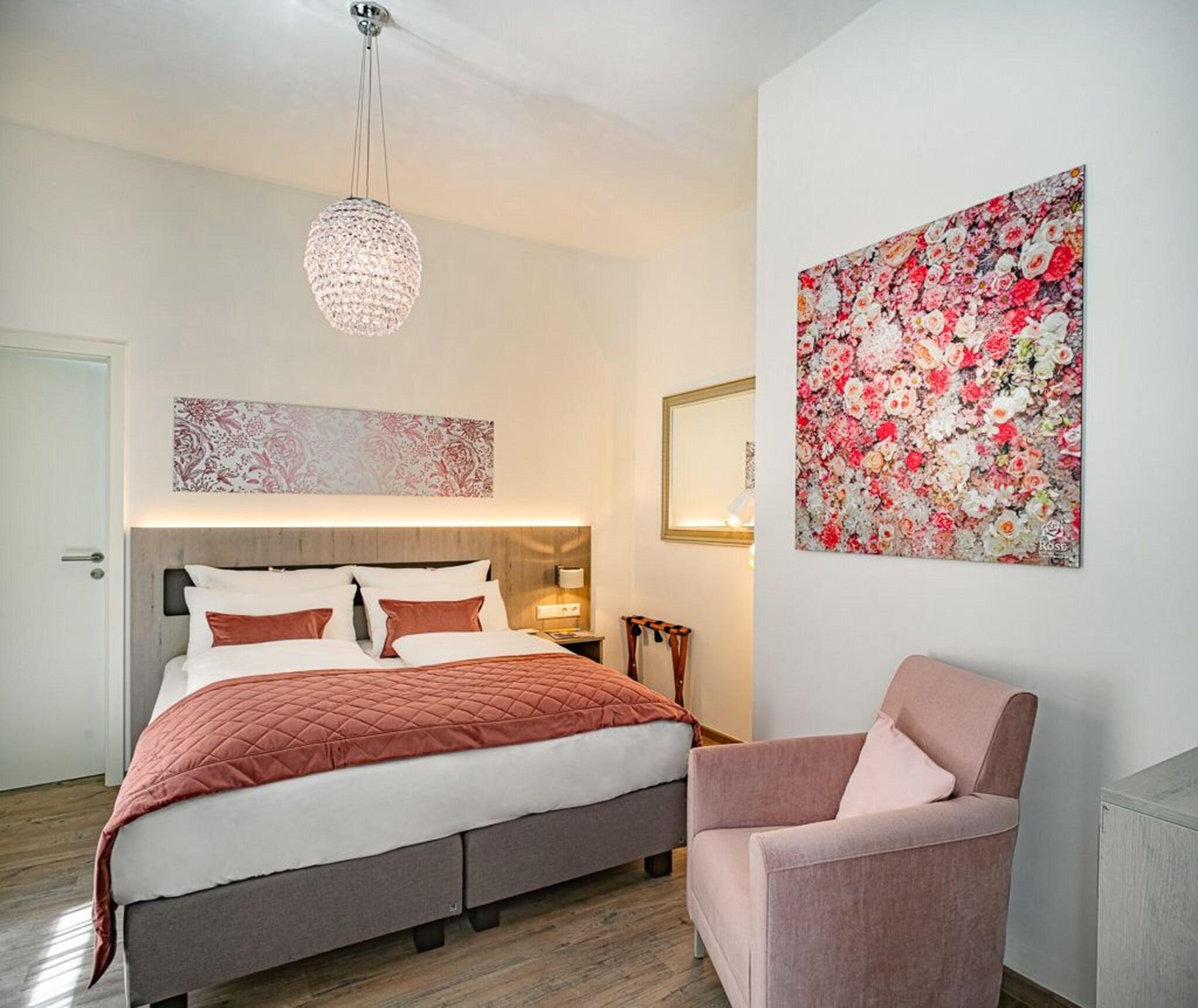 Double Queen Size Bed