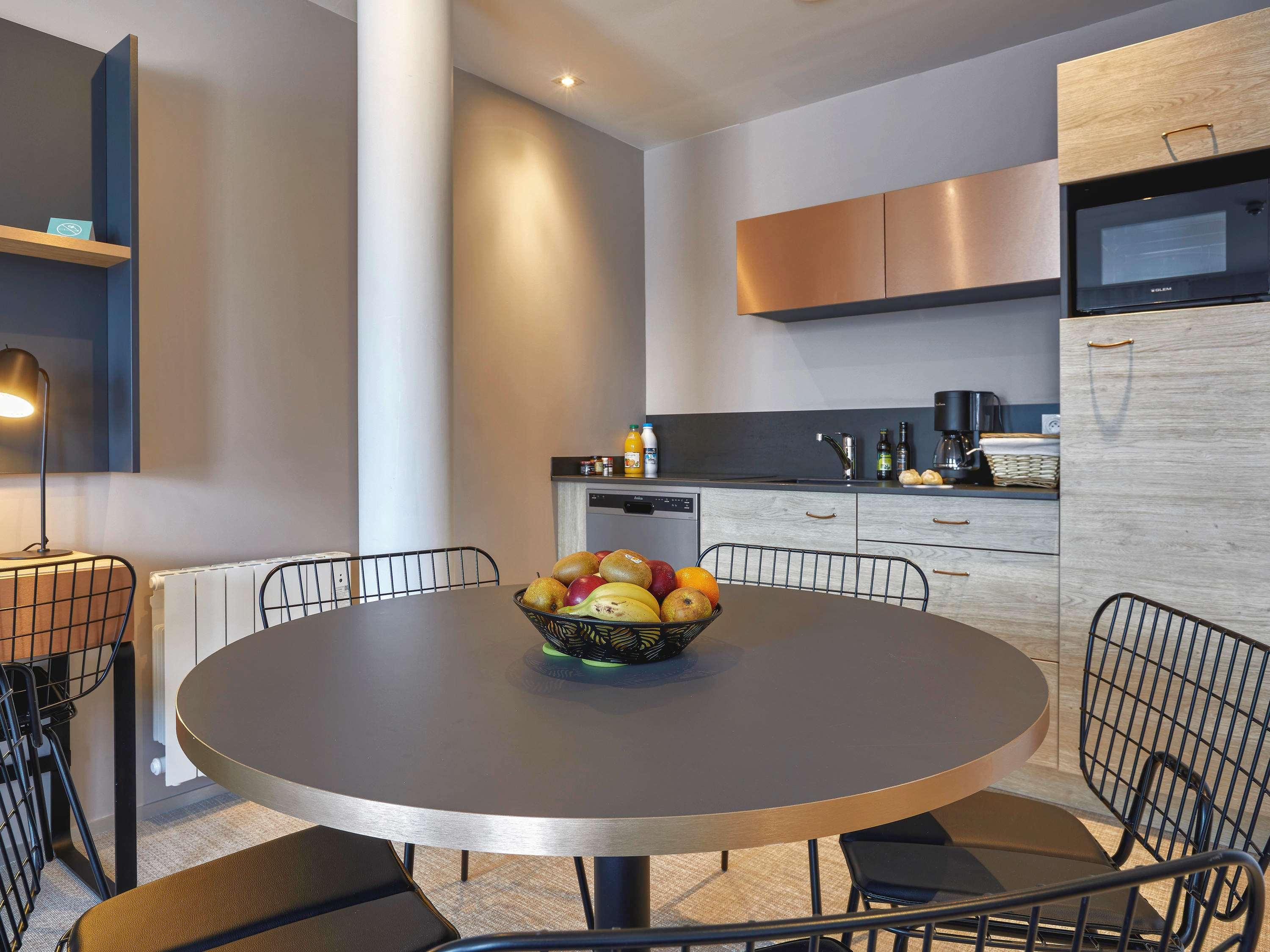 Apartment Capacity 4