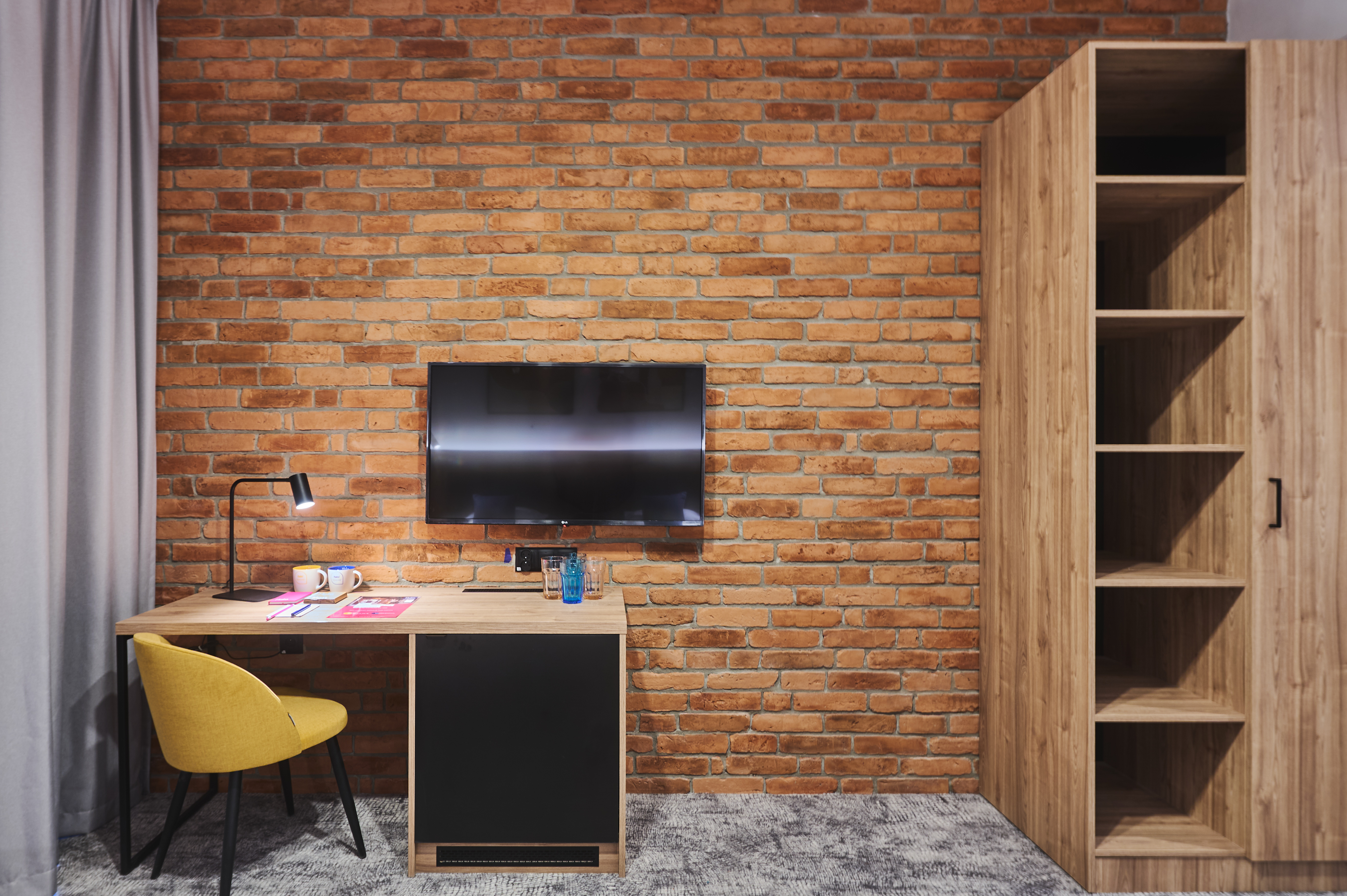 Double or Twin Deluxe