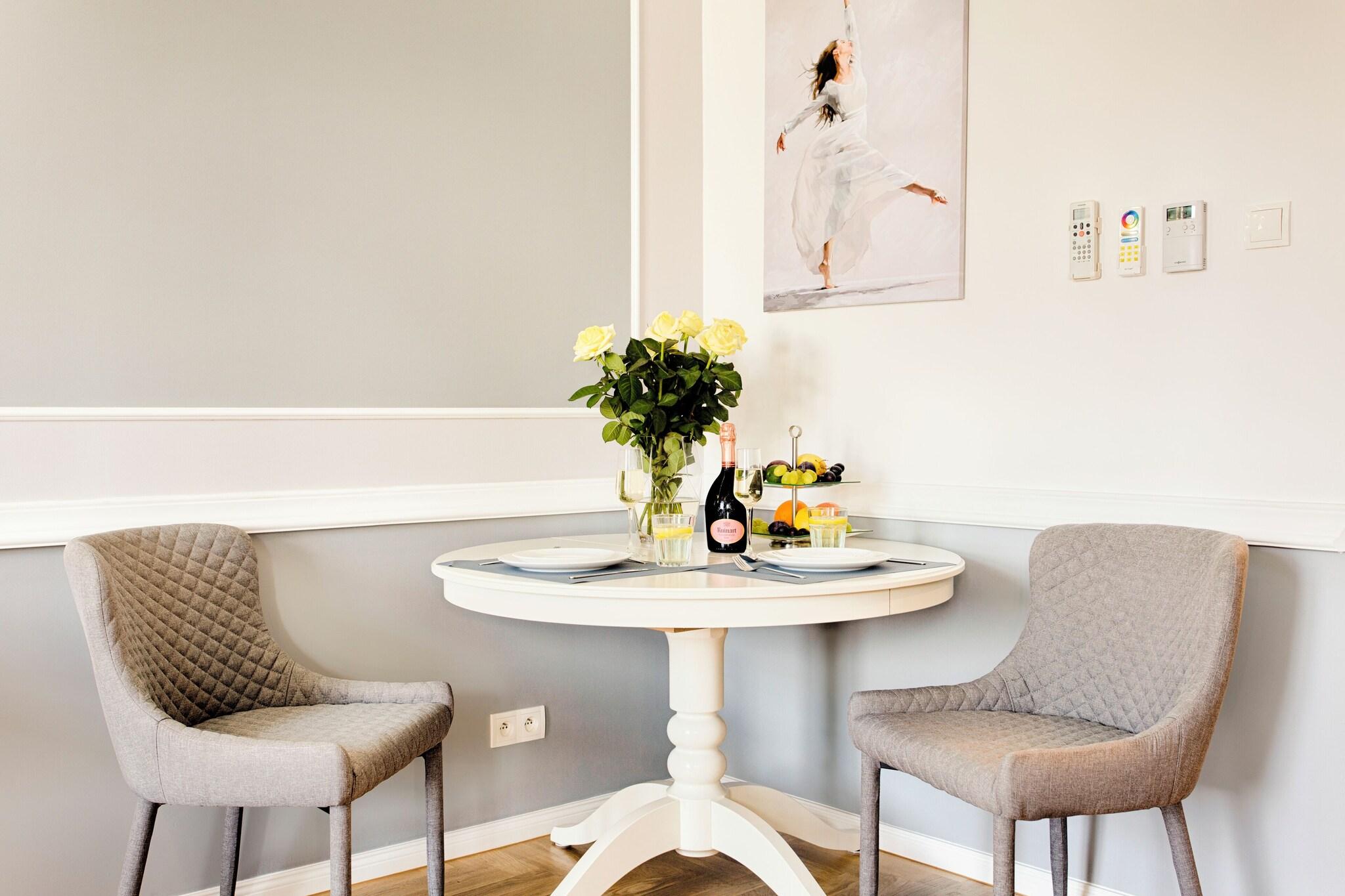 Studio Luxury City View