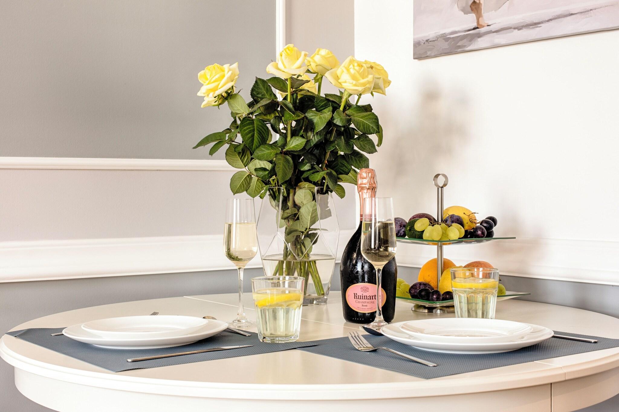 Studio Luxury City View