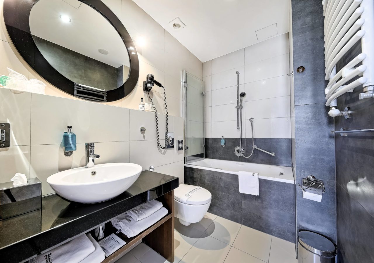 Double Single Luxury