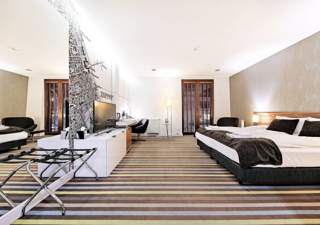 Double Single Luxury