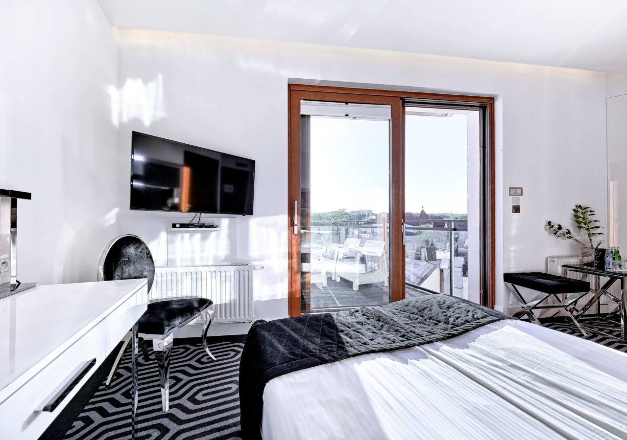 Double Premium with Views