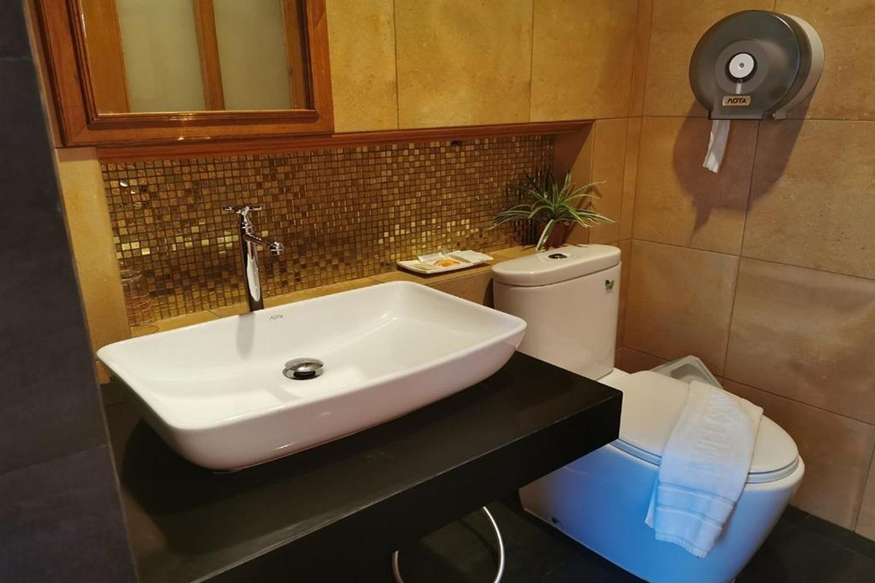 Double with Private Pool