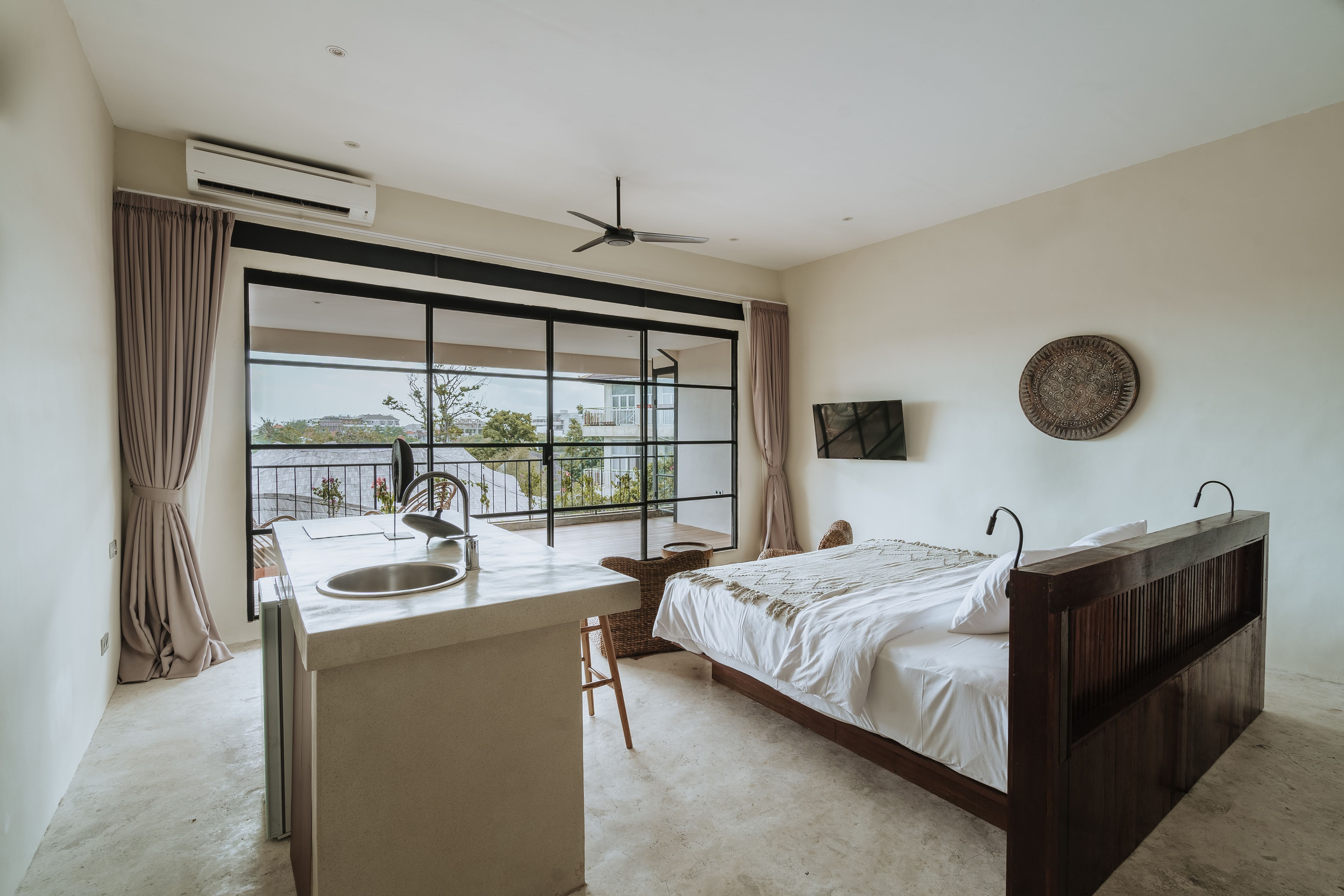 Junior Suite with Balcony