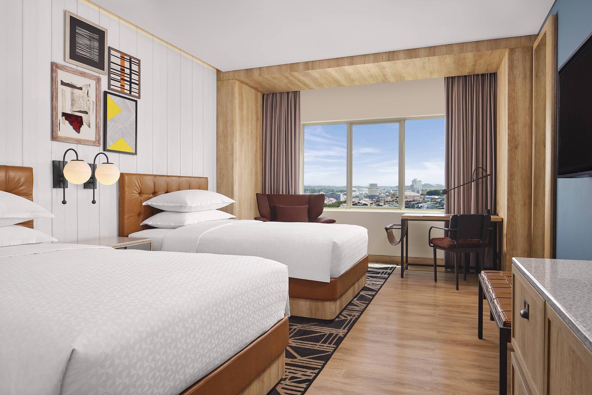 Double City View King Bed