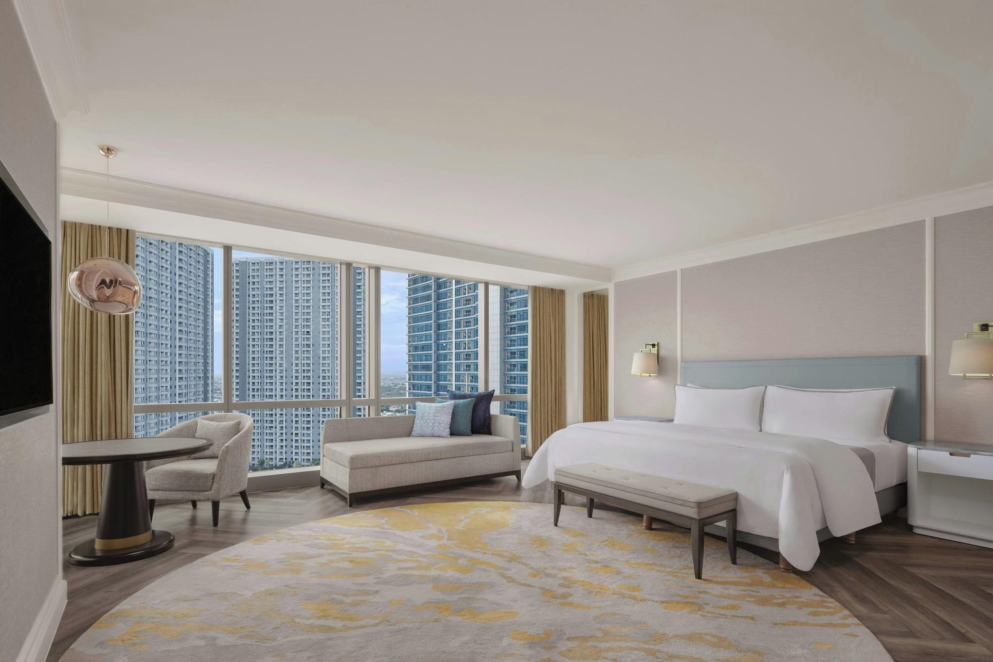 Junior Suite King Size Bed