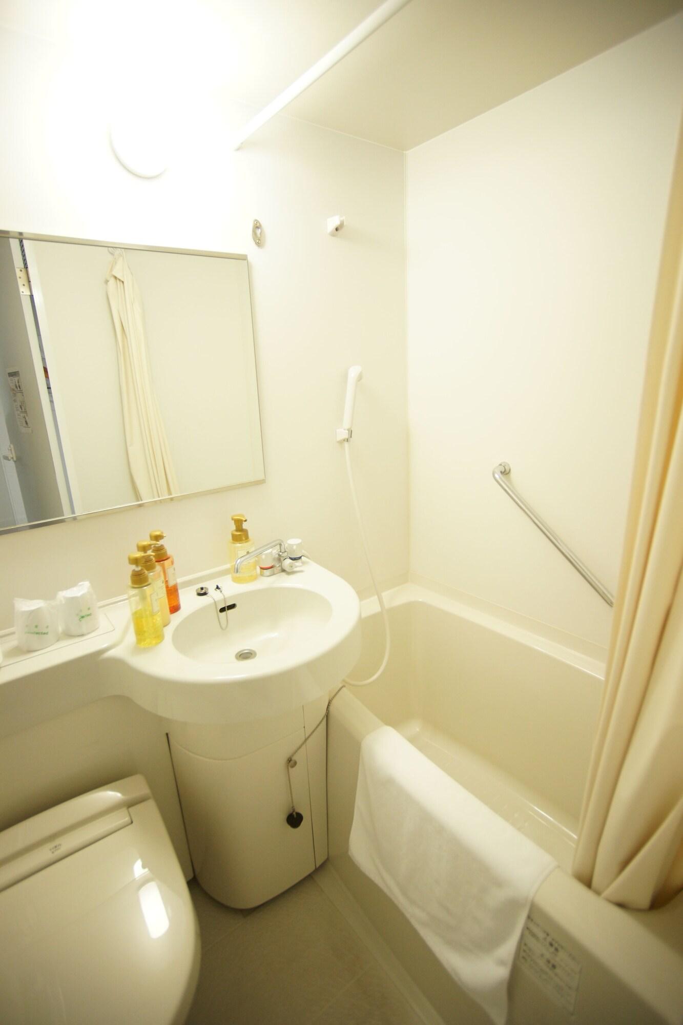 Twin Deluxe Two Beds