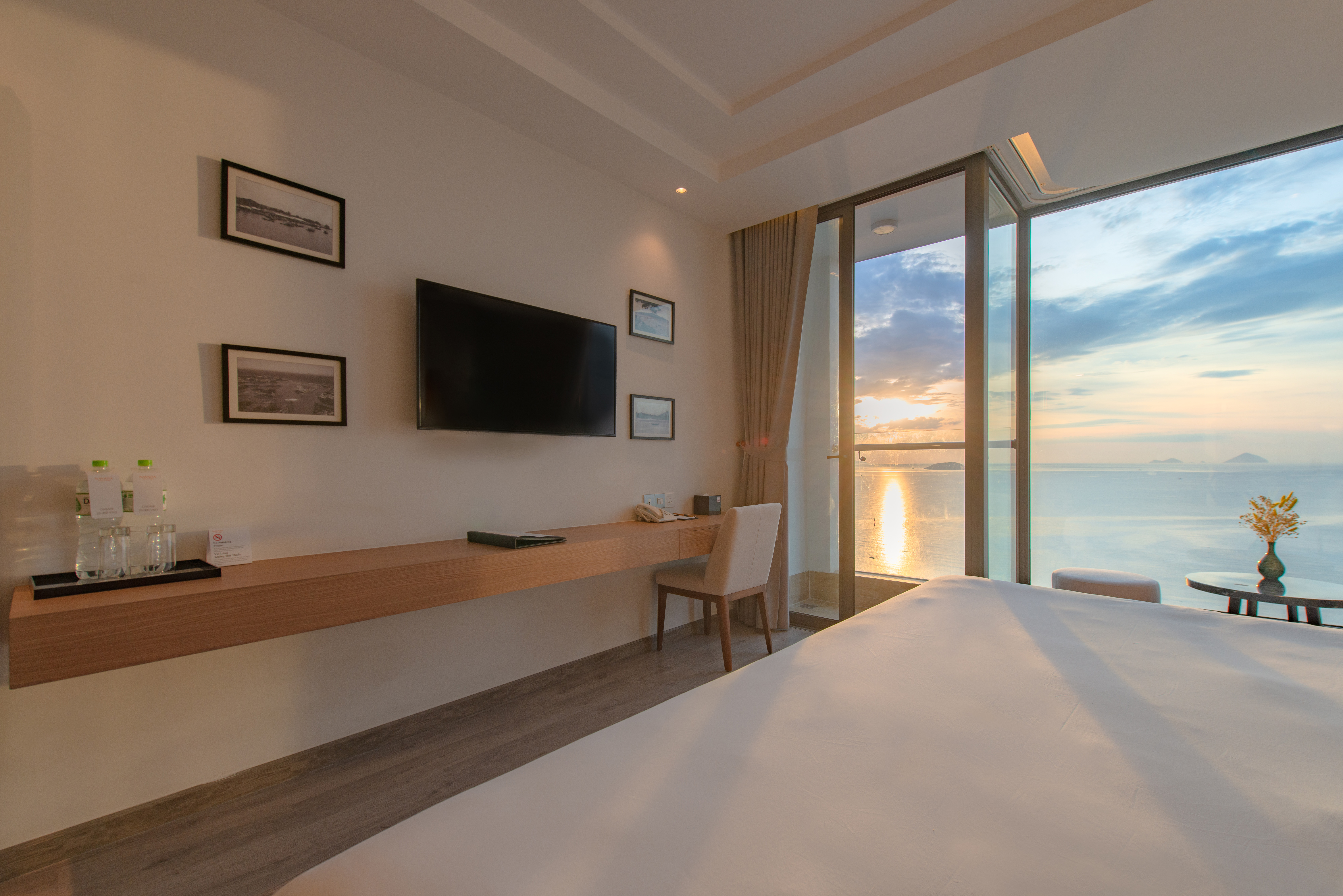 Double Deluxe Sea View with Balcony