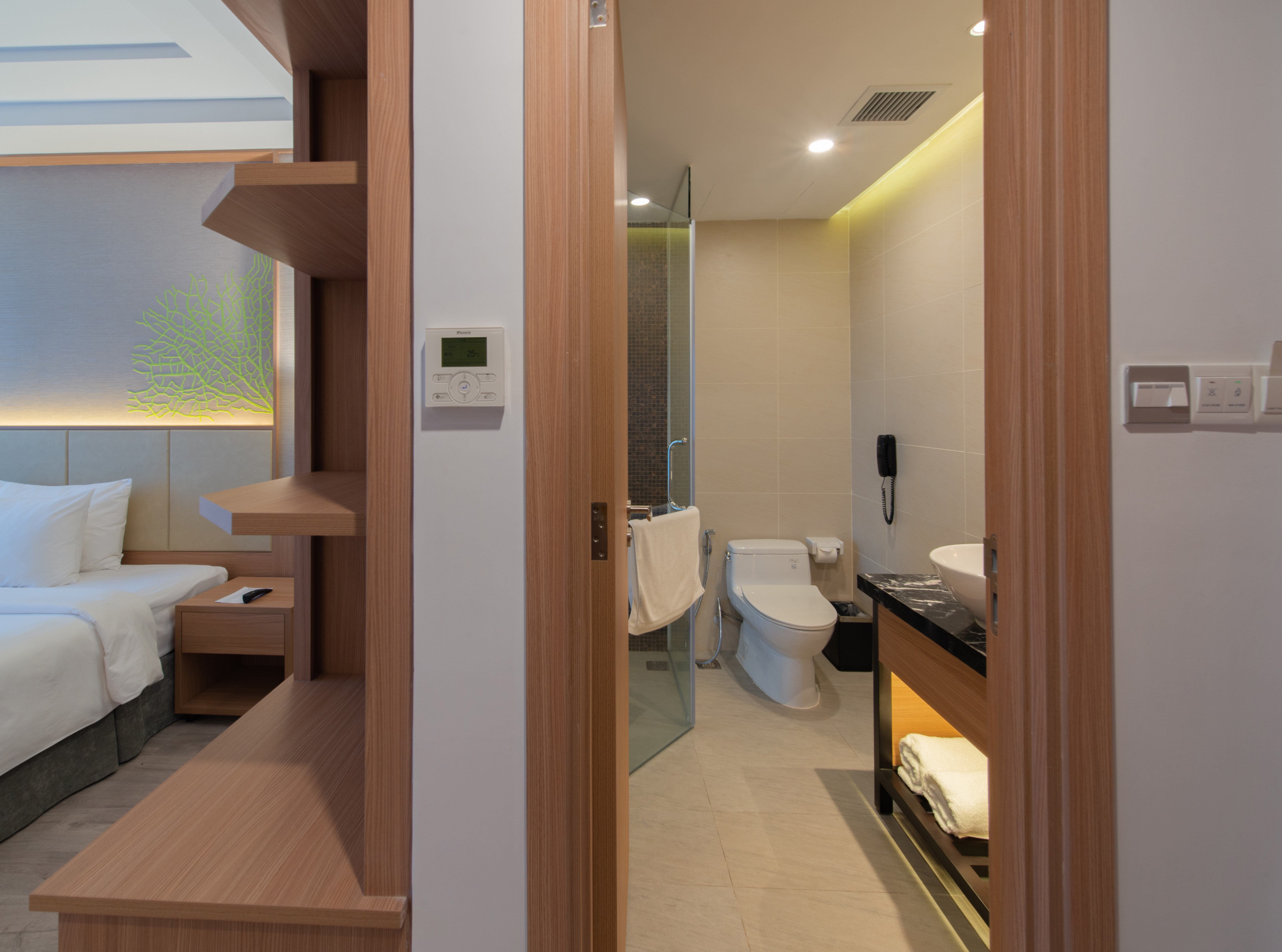 Double Deluxe Sea View with Balcony