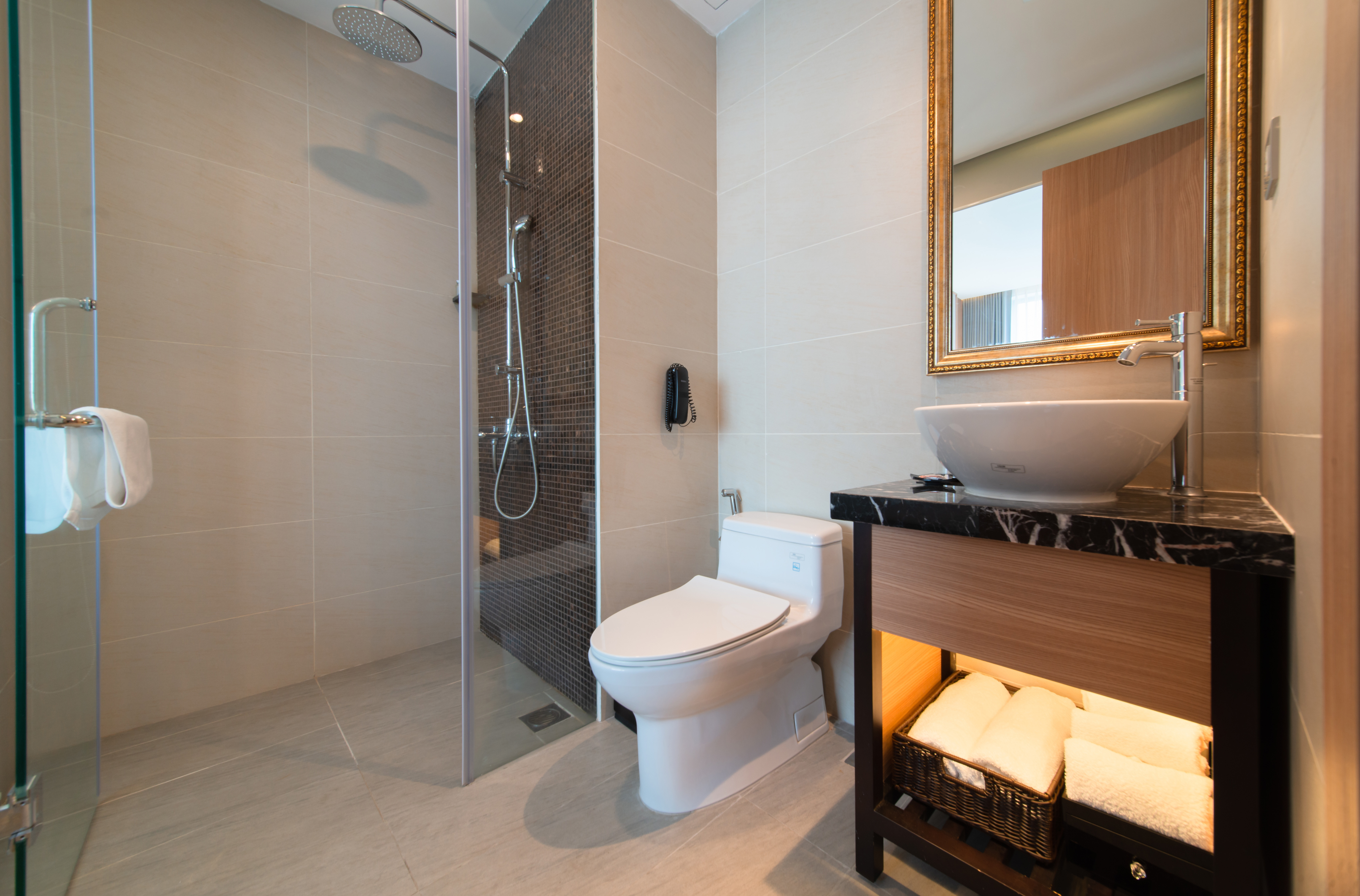 Twin Superior City View