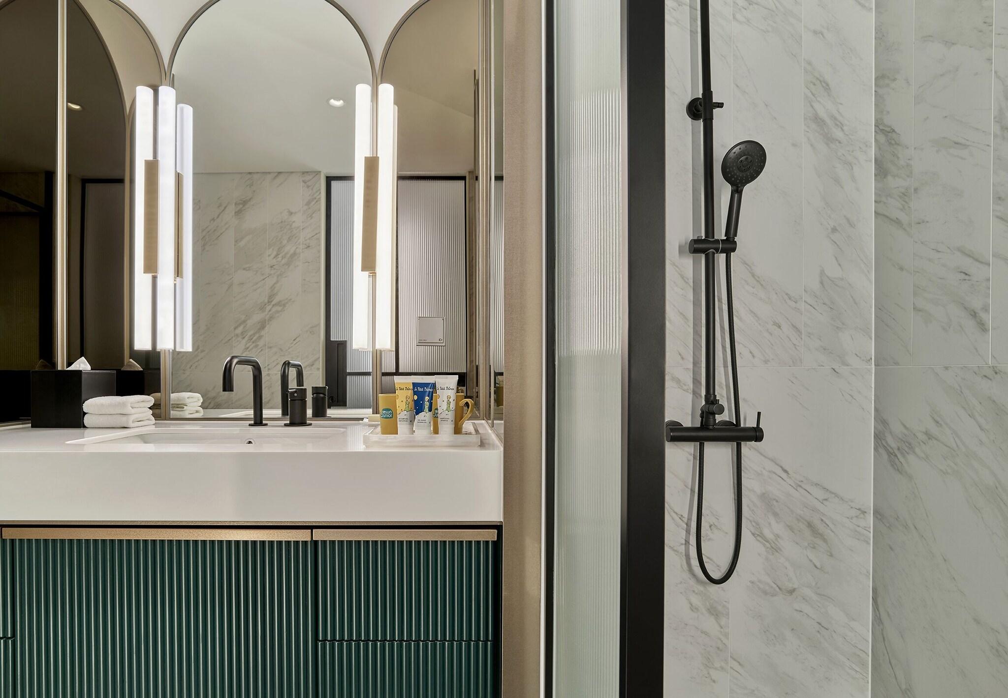 Suite City View Two Beds