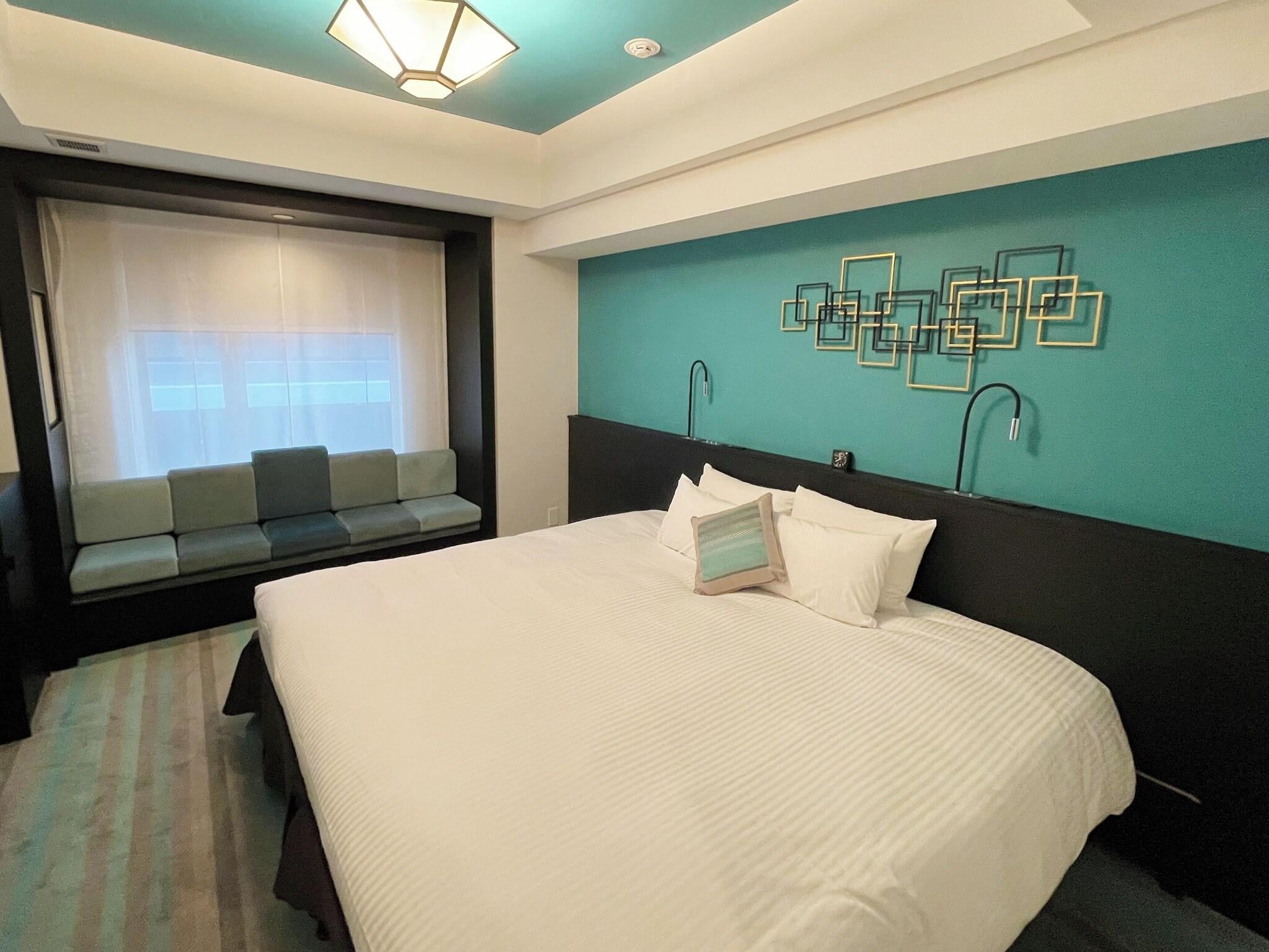 Double King Bed Non Smoking