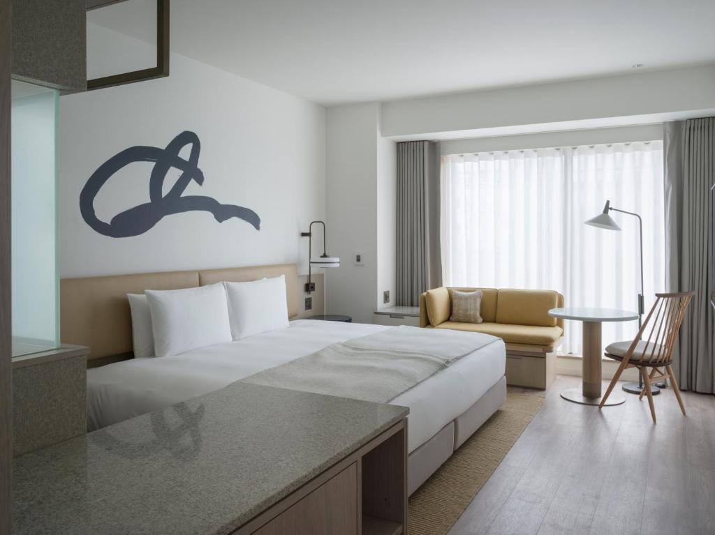 Double King Bed Non Smoking