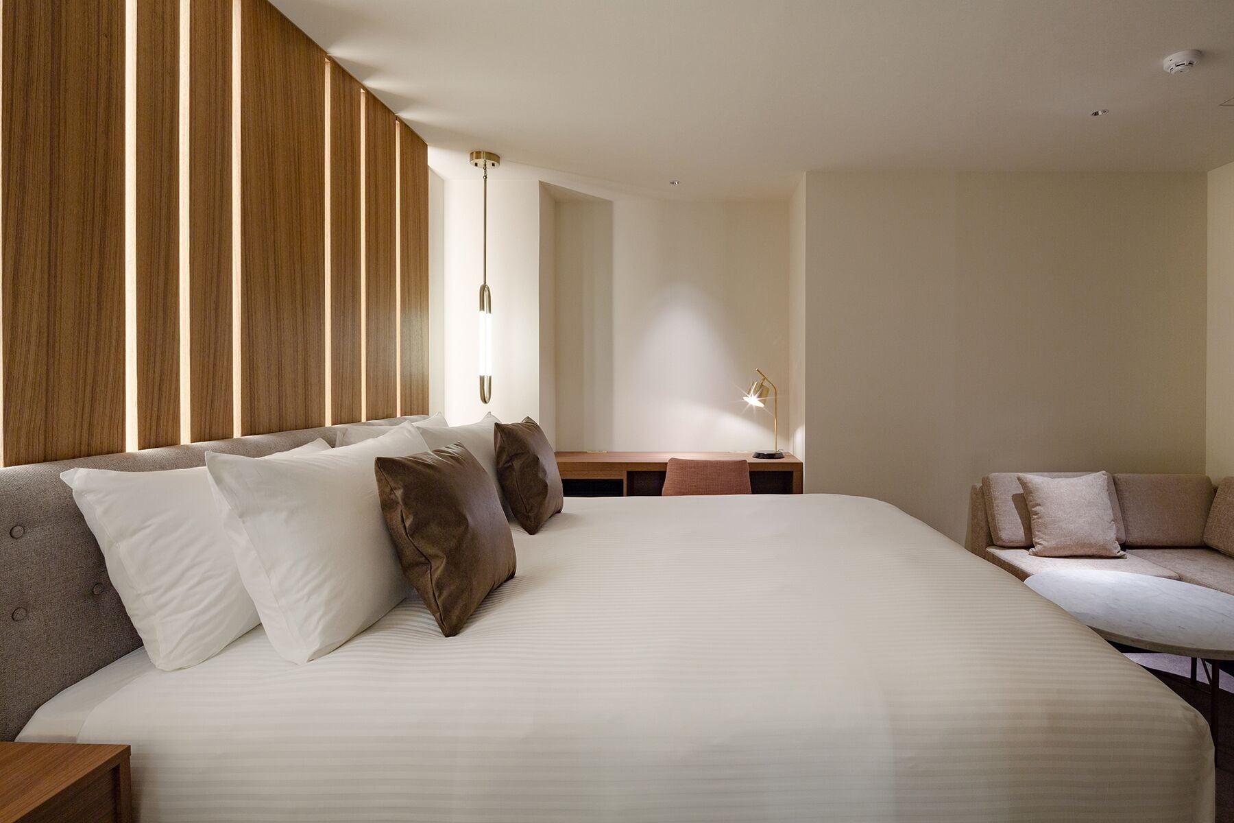 Double King Bed Non Smoking