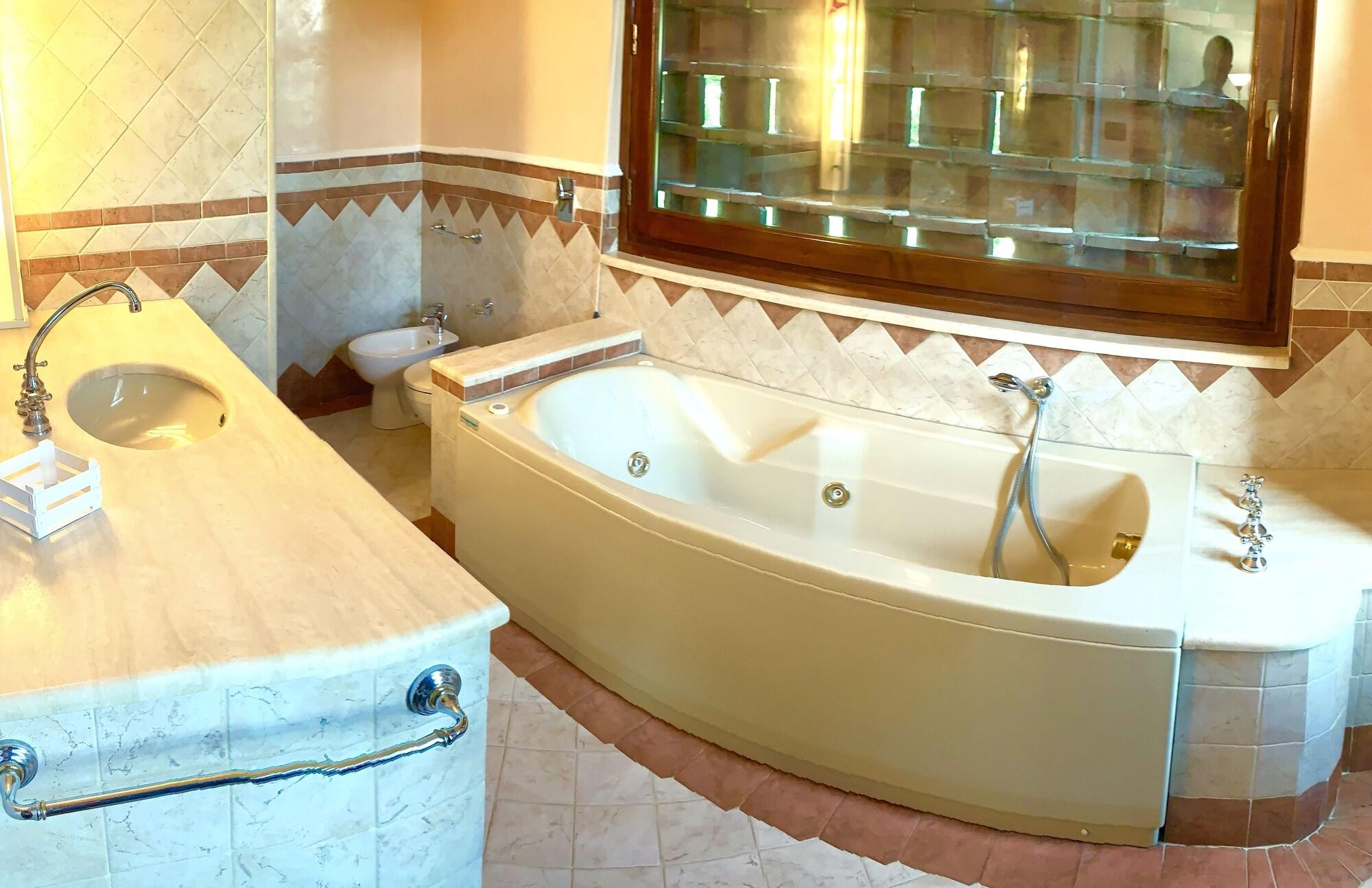 Double Queen Size Bed