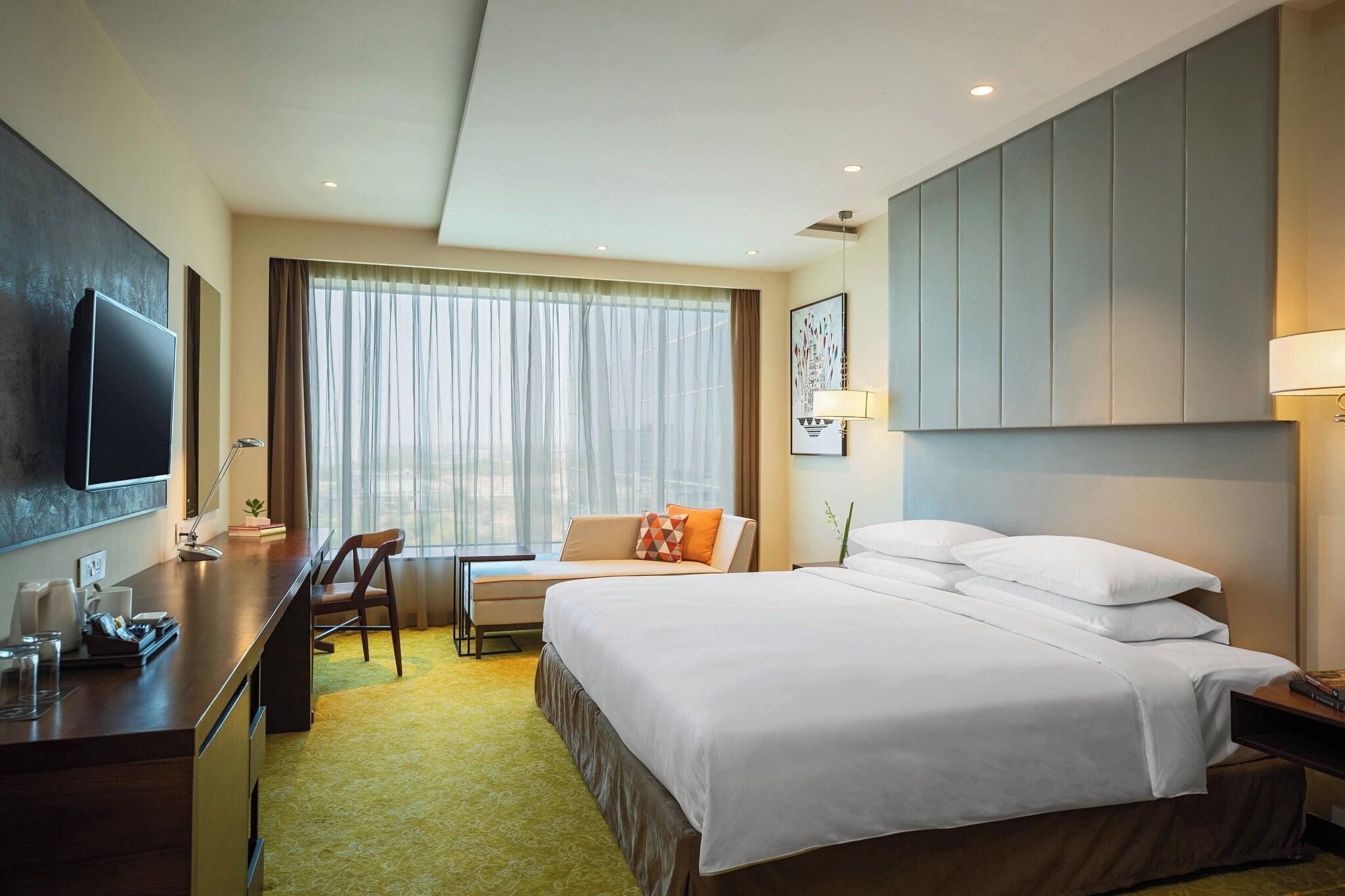 Double Executive King Bed