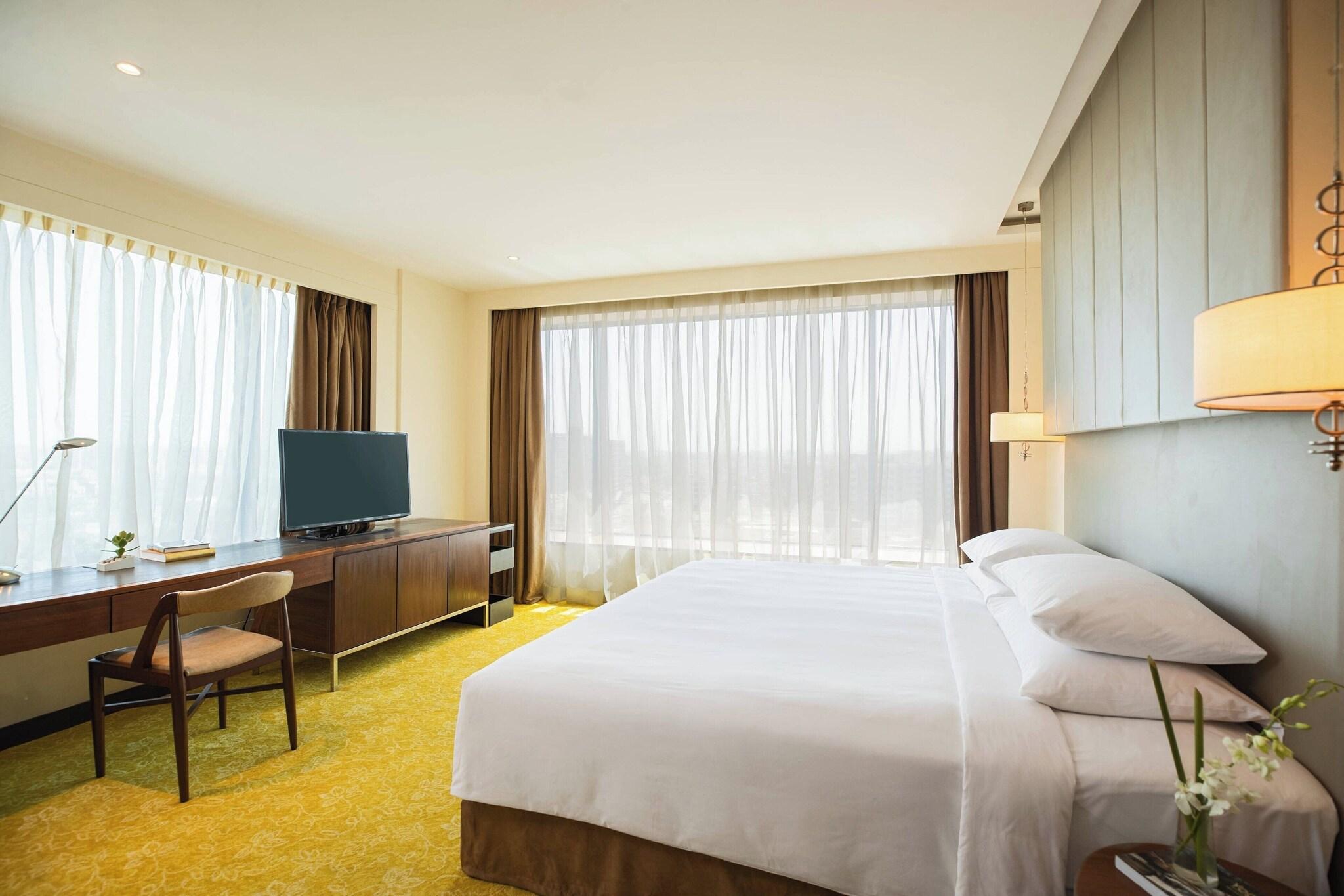 Suite Executive King Bed