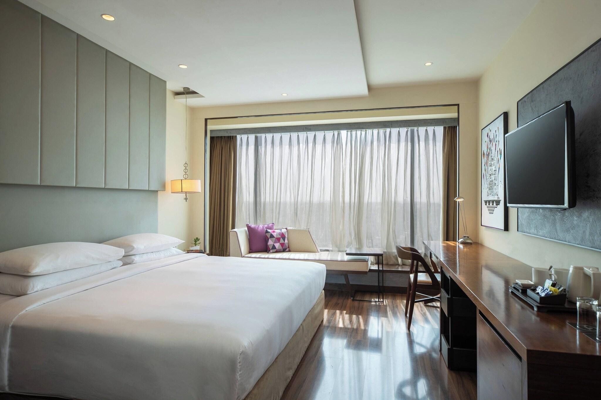 Double Superior King Bed