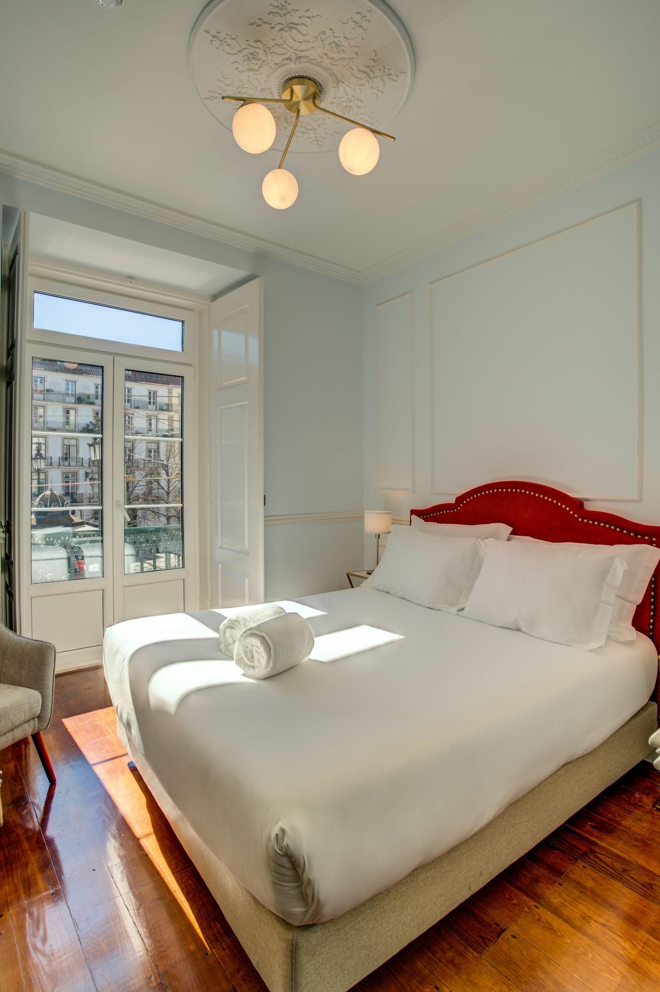 Double Queen Size Bed