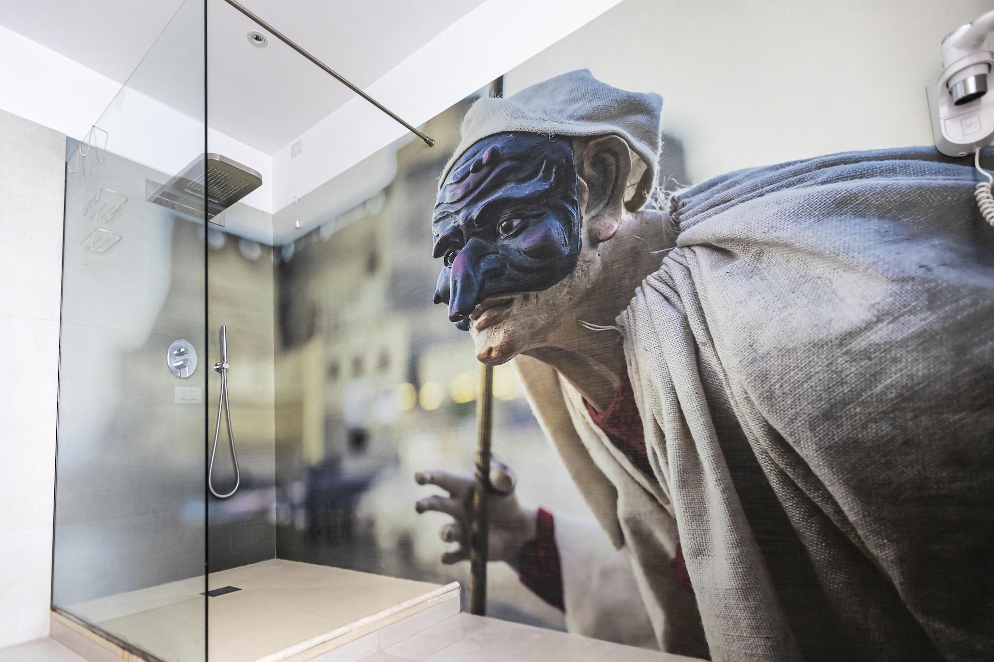 Double Deluxe One Bed