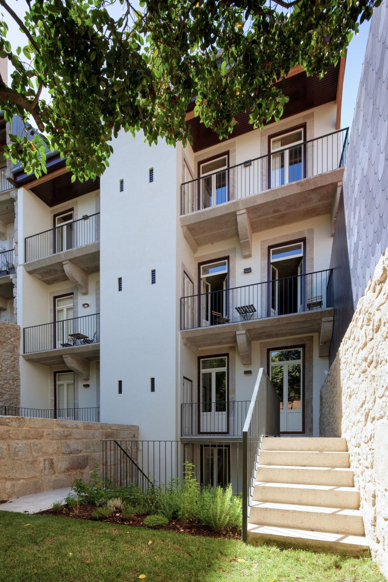 Apartment Garden View