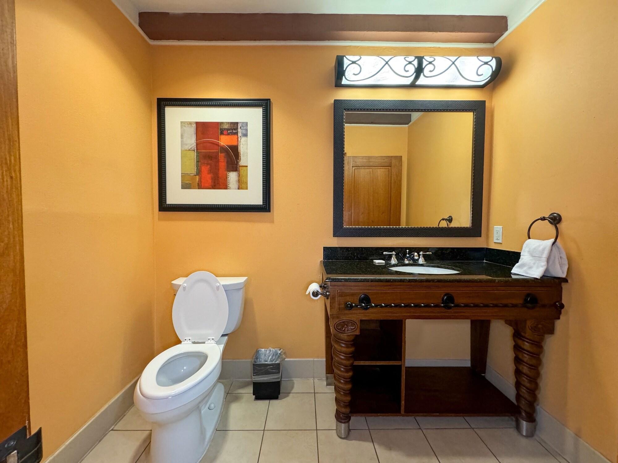 Double King Bed One Bedroom 