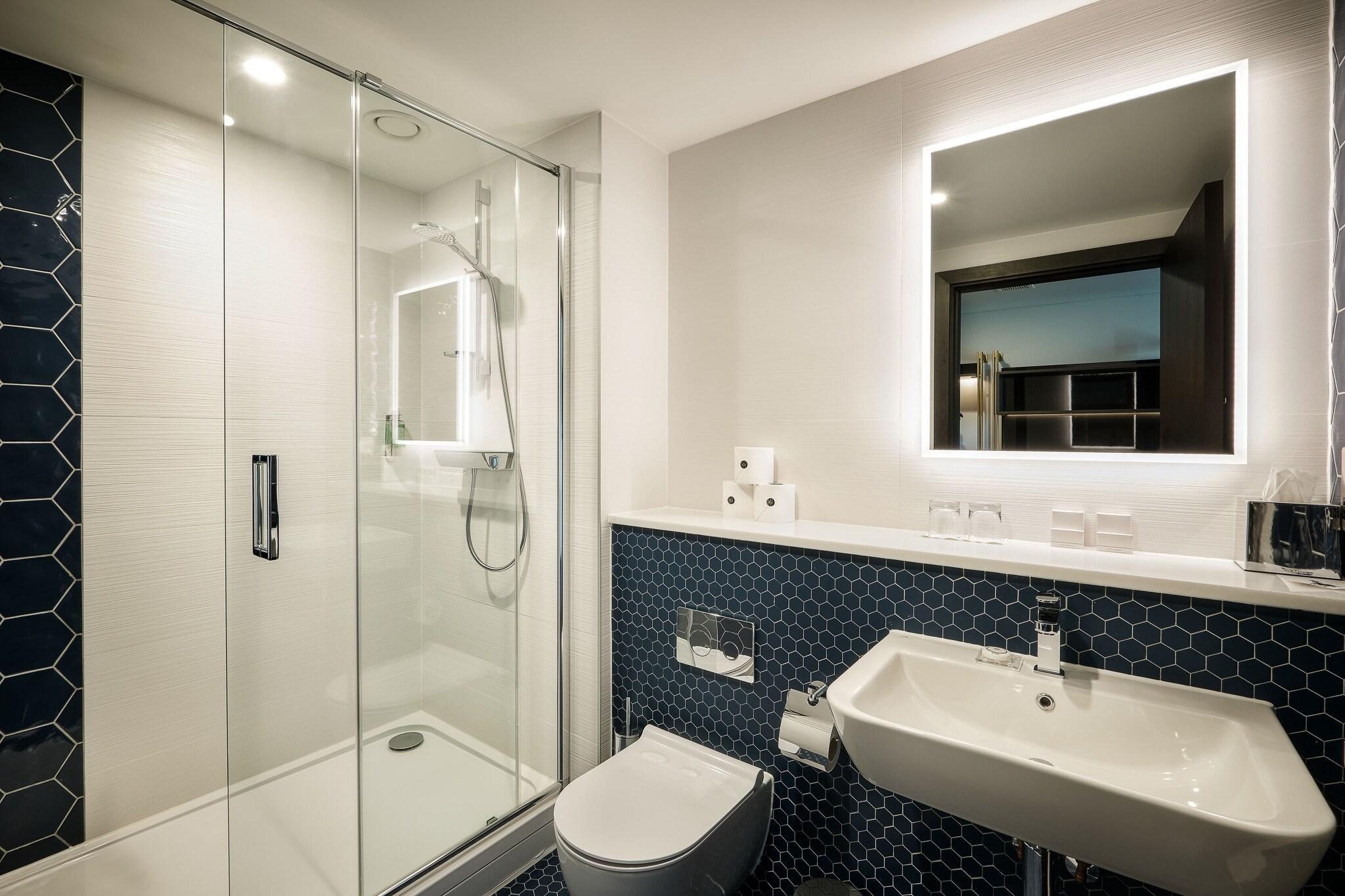 Double Executive King Bed