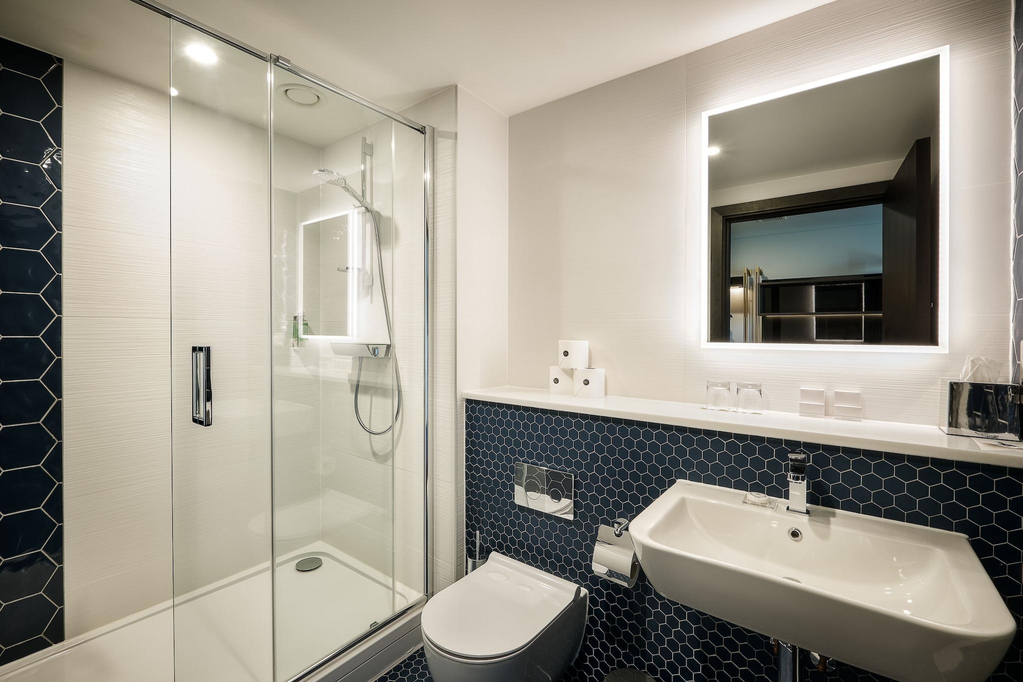 Double Executive King Bed