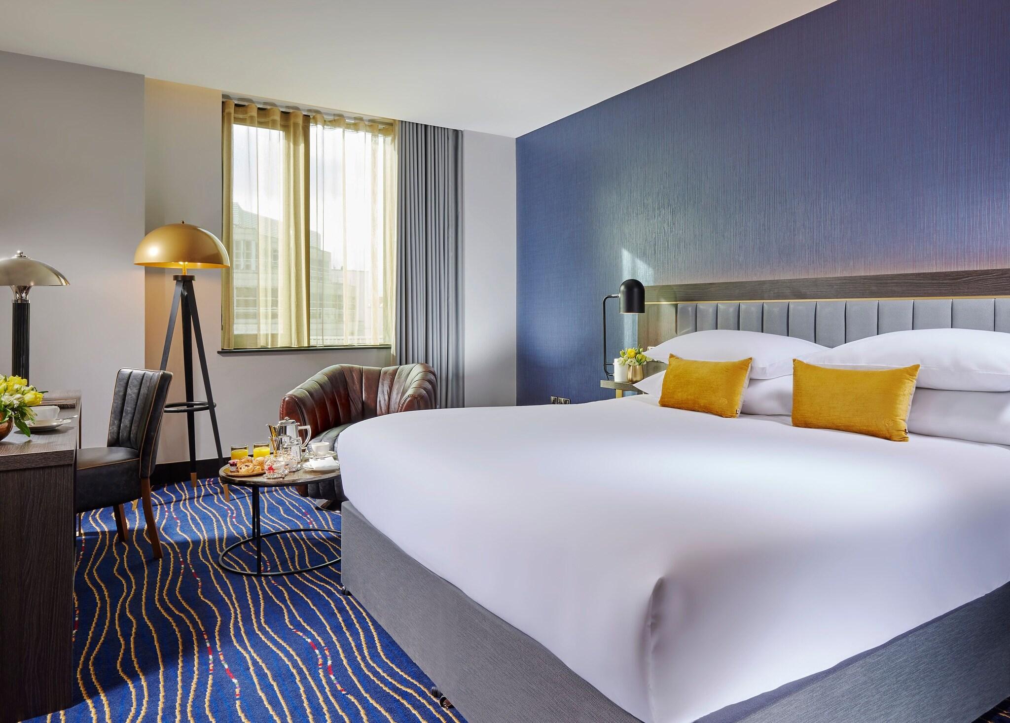 Double King Size Bed