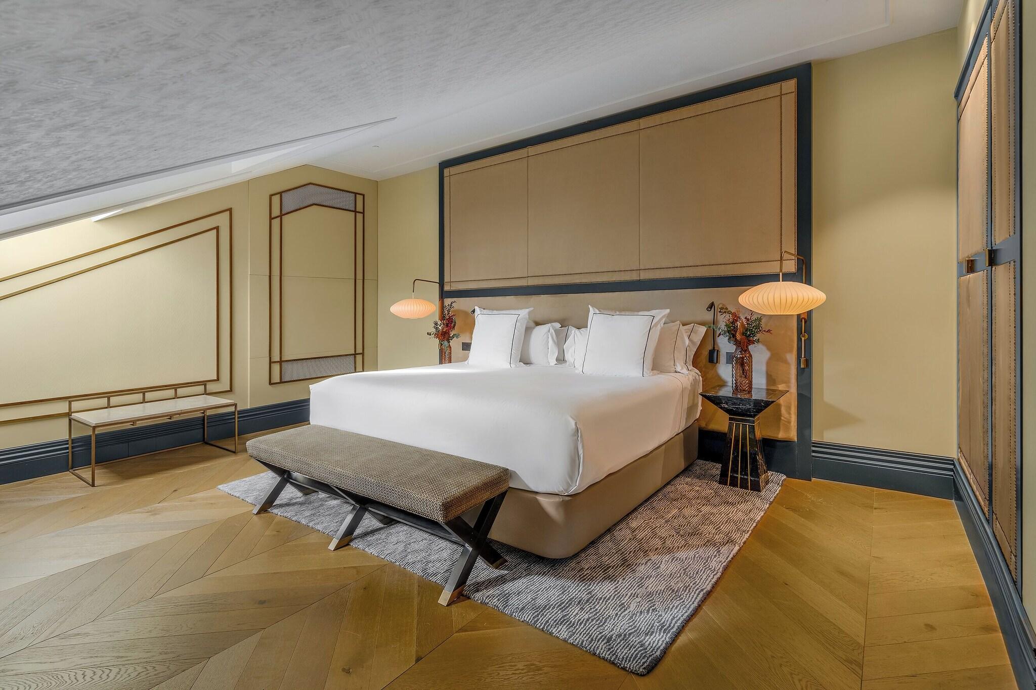 Double Premium King Bed