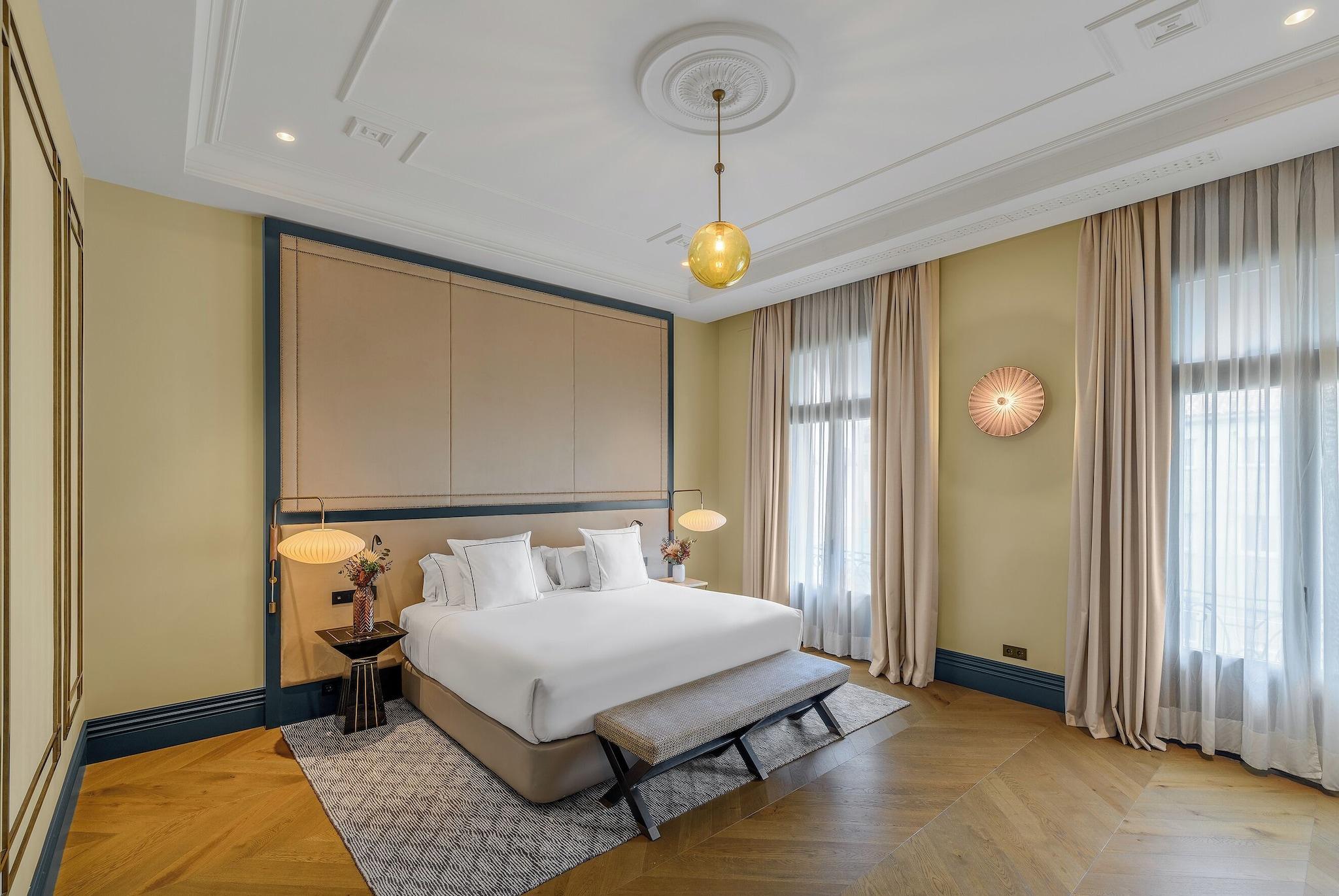 Double Premium King Bed