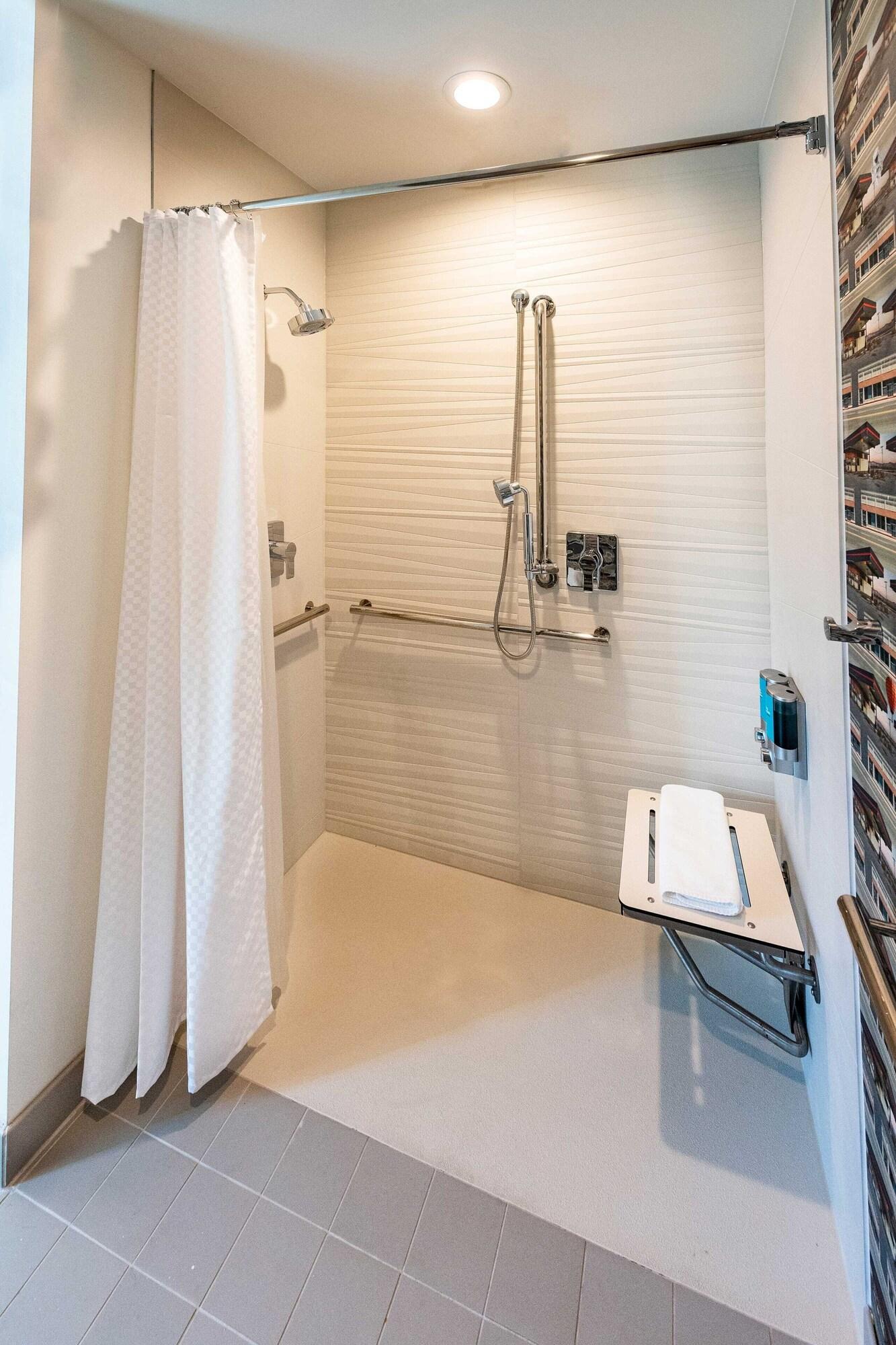 Double Two Queen Beds