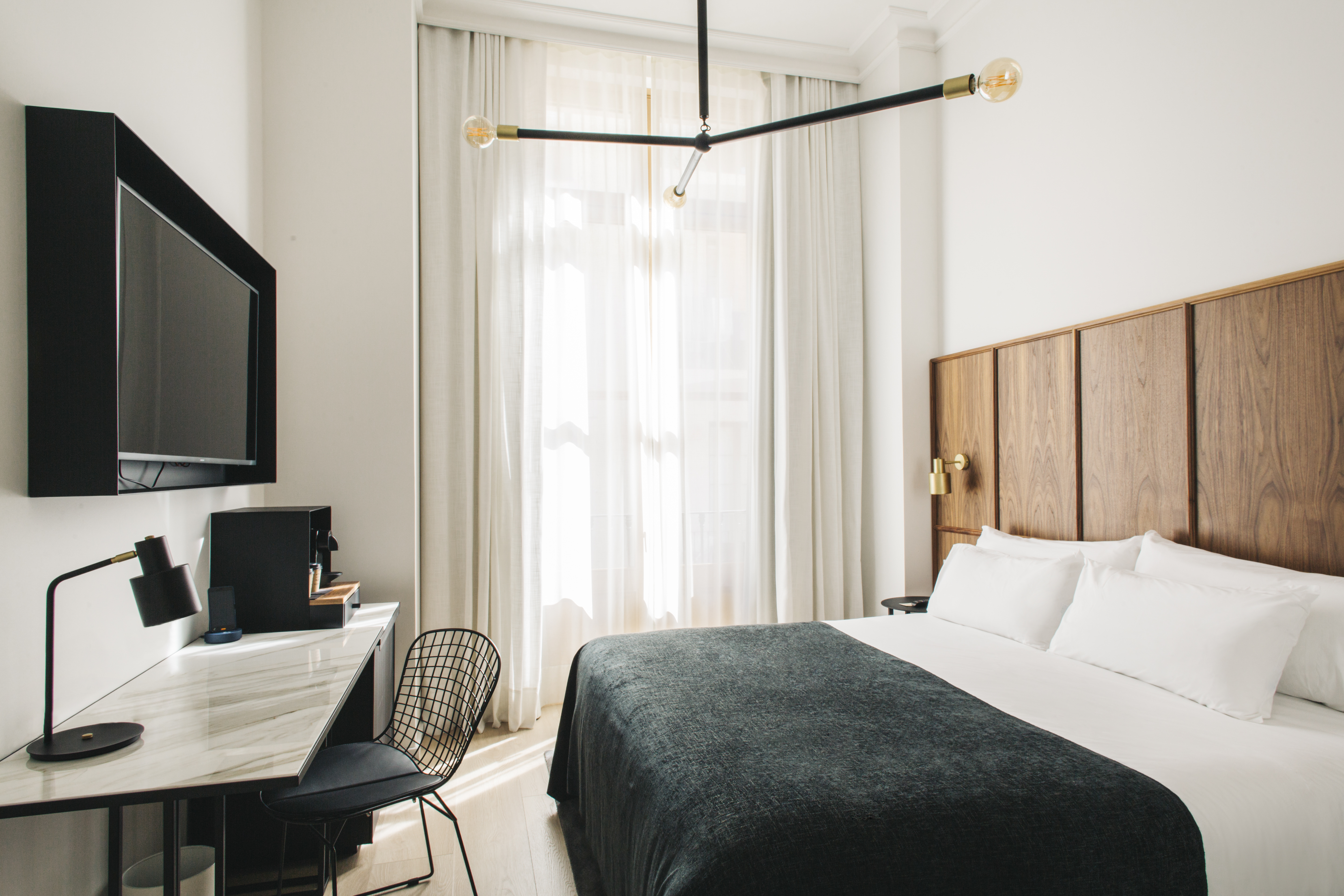 Double King Size Bed