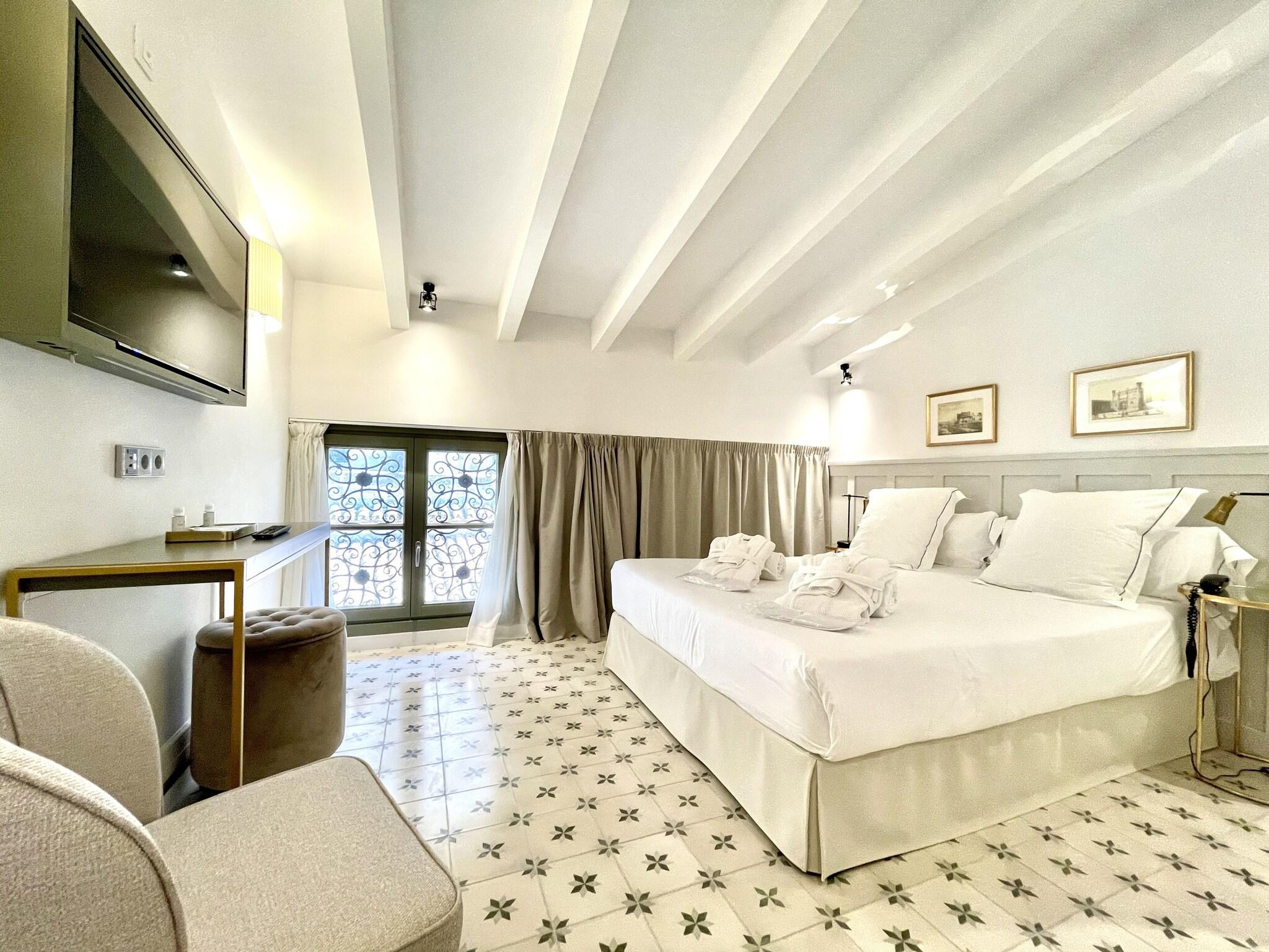 Double or Twin City View