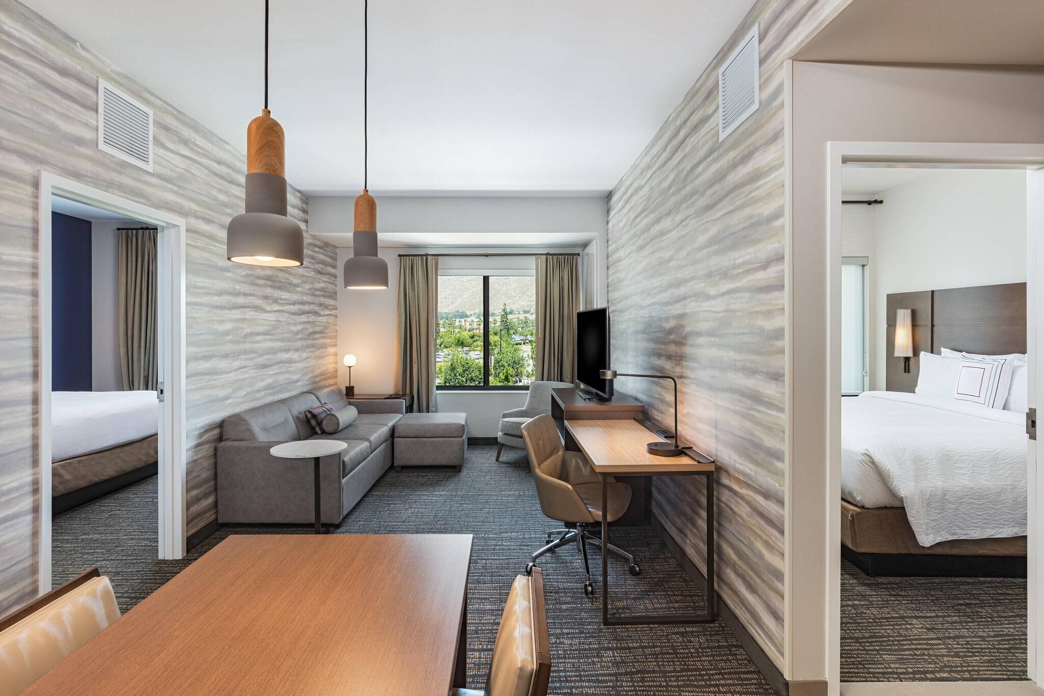 Suite Two Queen Beds One Bedroom