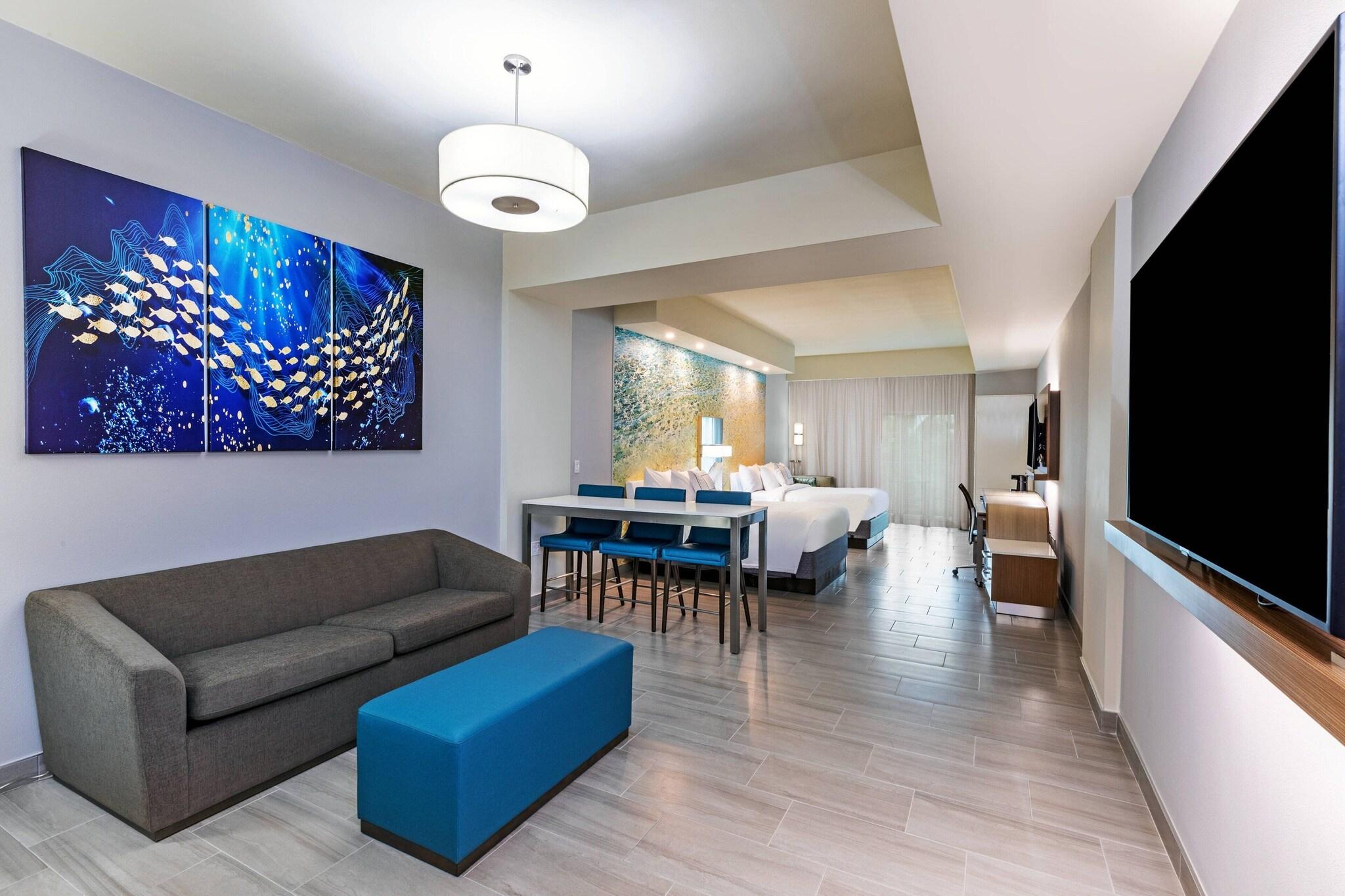 Suite Ocean View Two Queen Beds