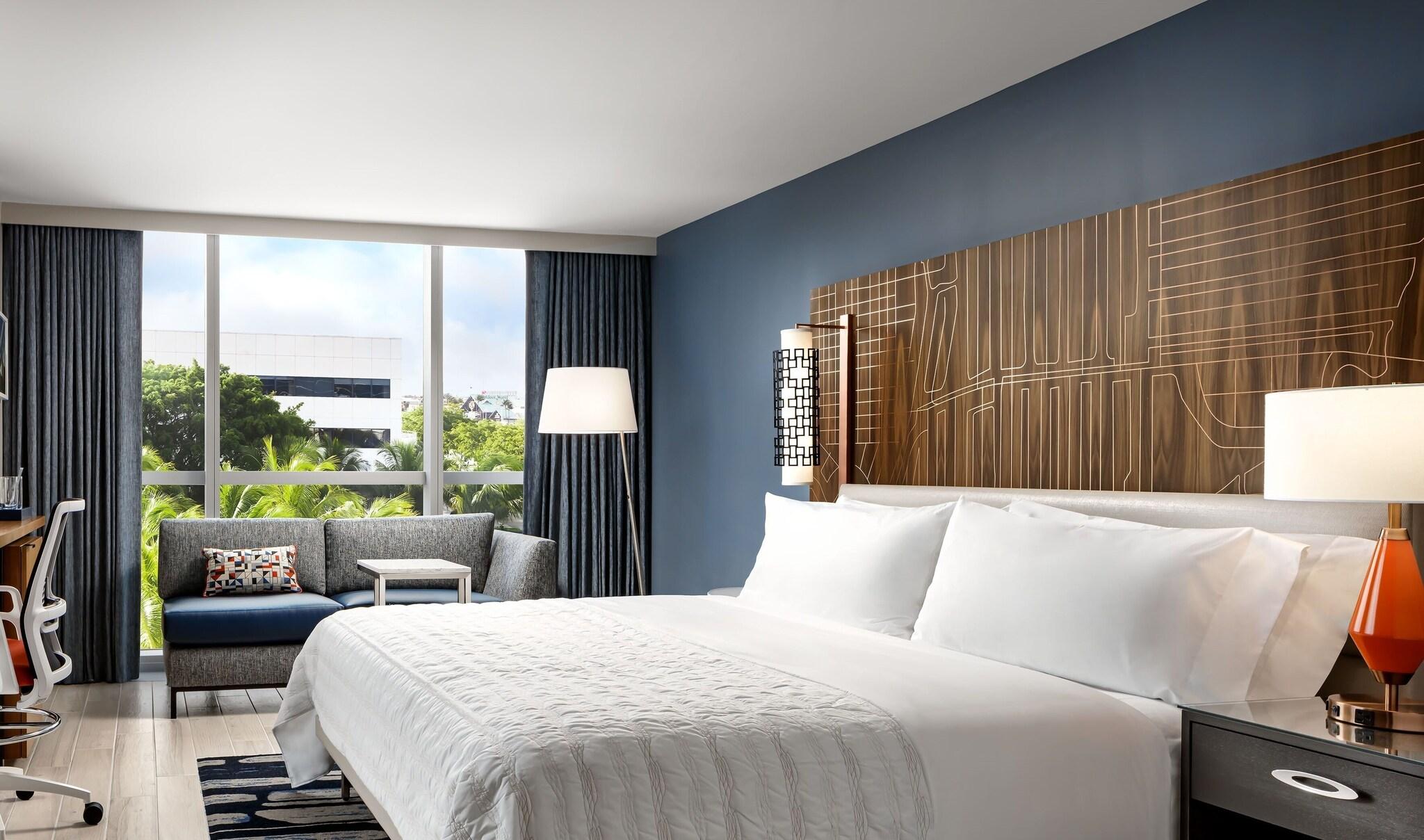 Double Deluxe King Bed