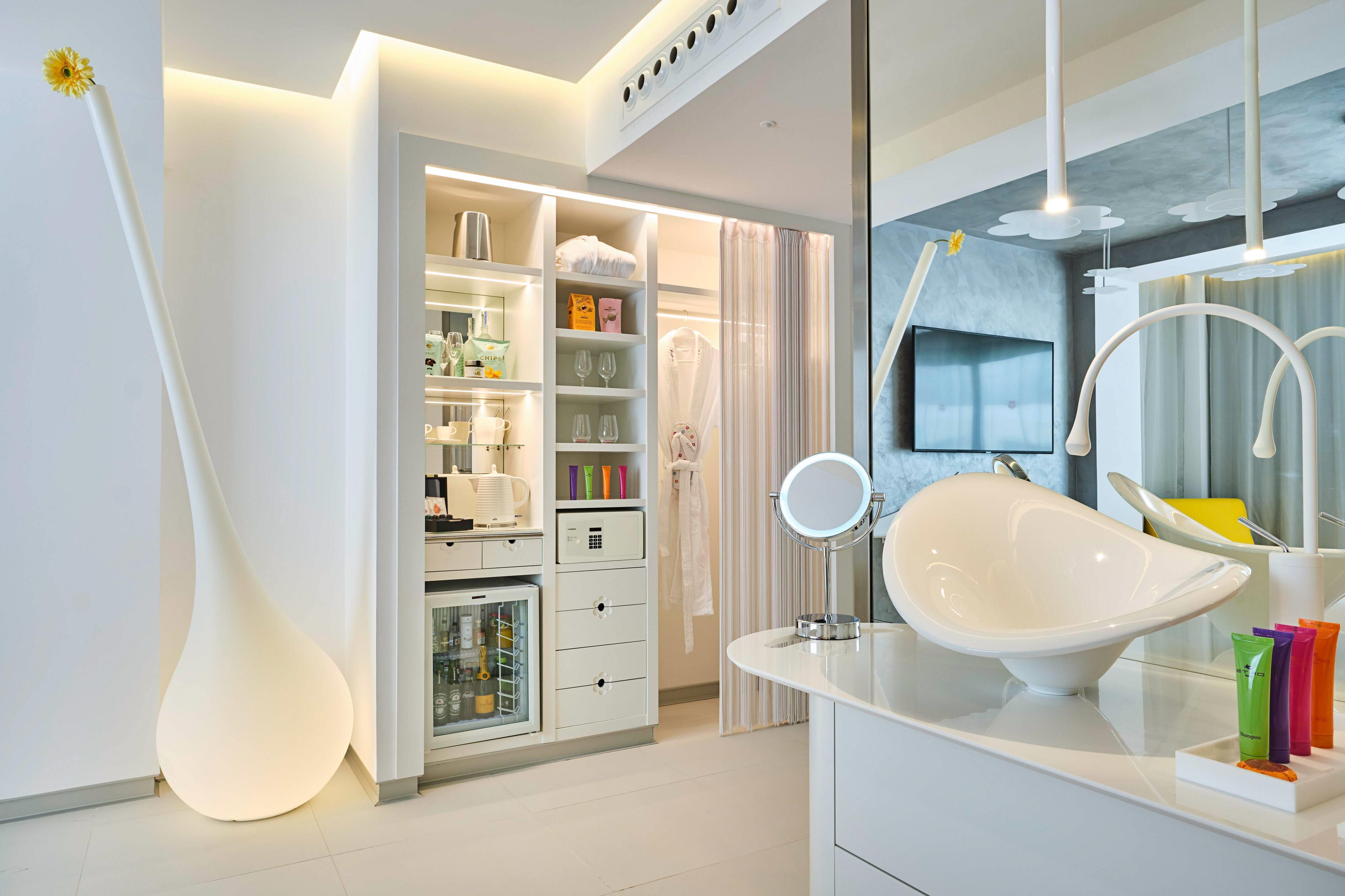 Double King Size Bed