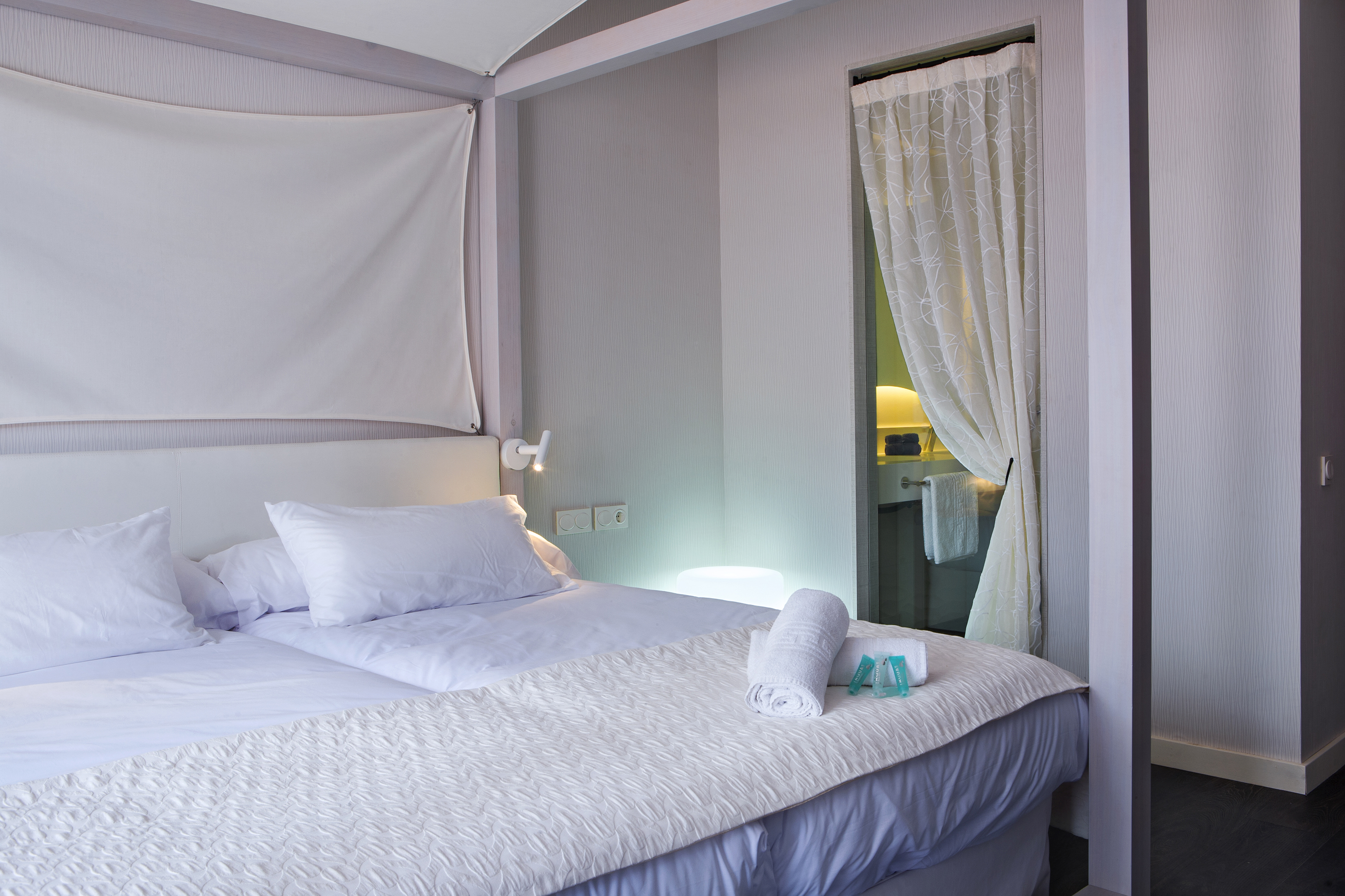 Double or Twin Superior