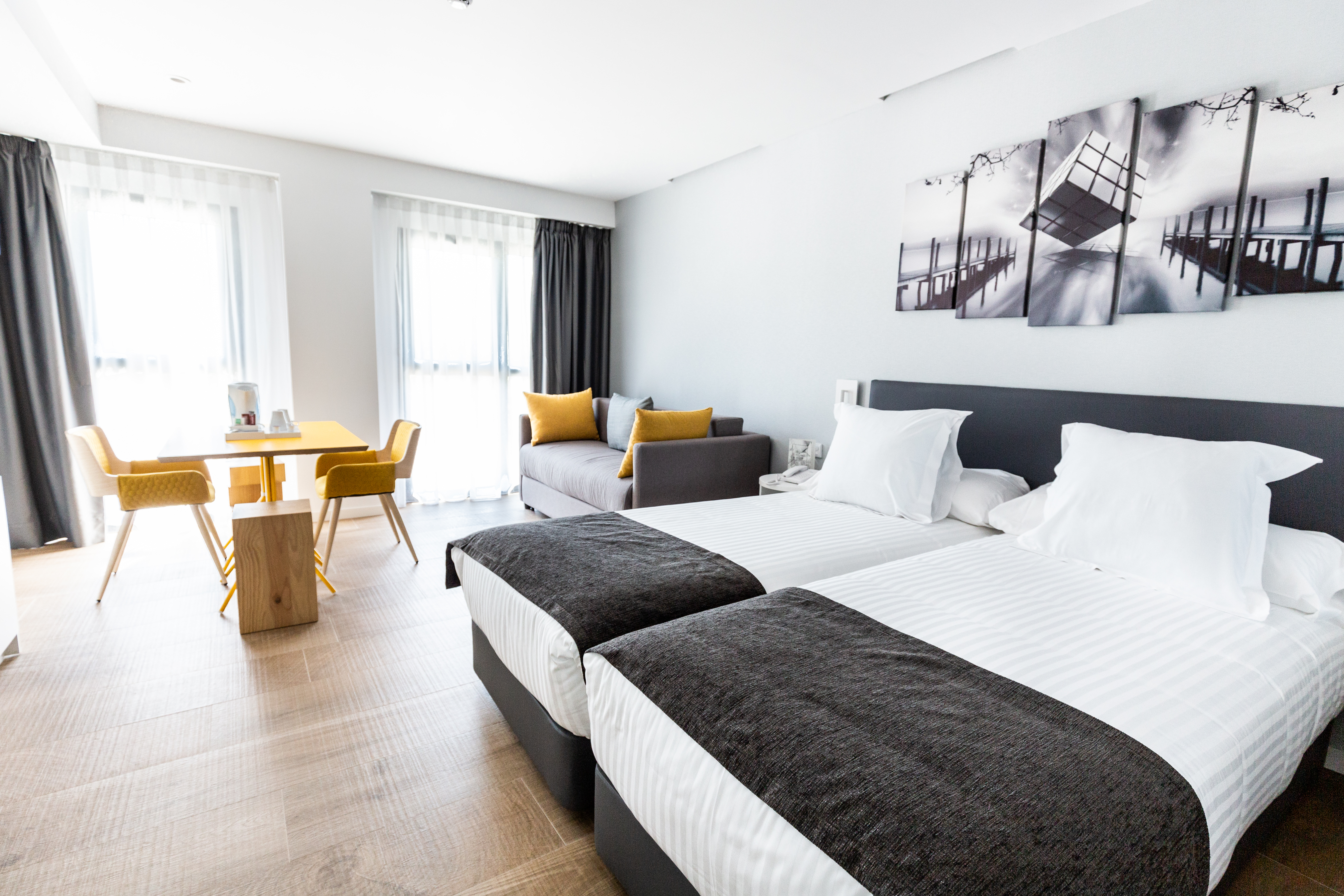 Family Room Capacity 3